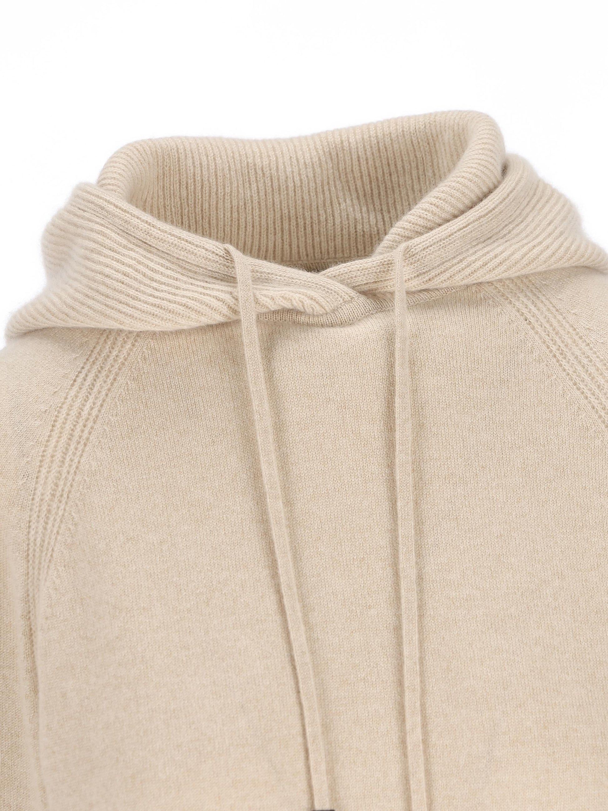 Maglione realizzato in baby cashmere. FAP5913 A193 LORO PIANA 