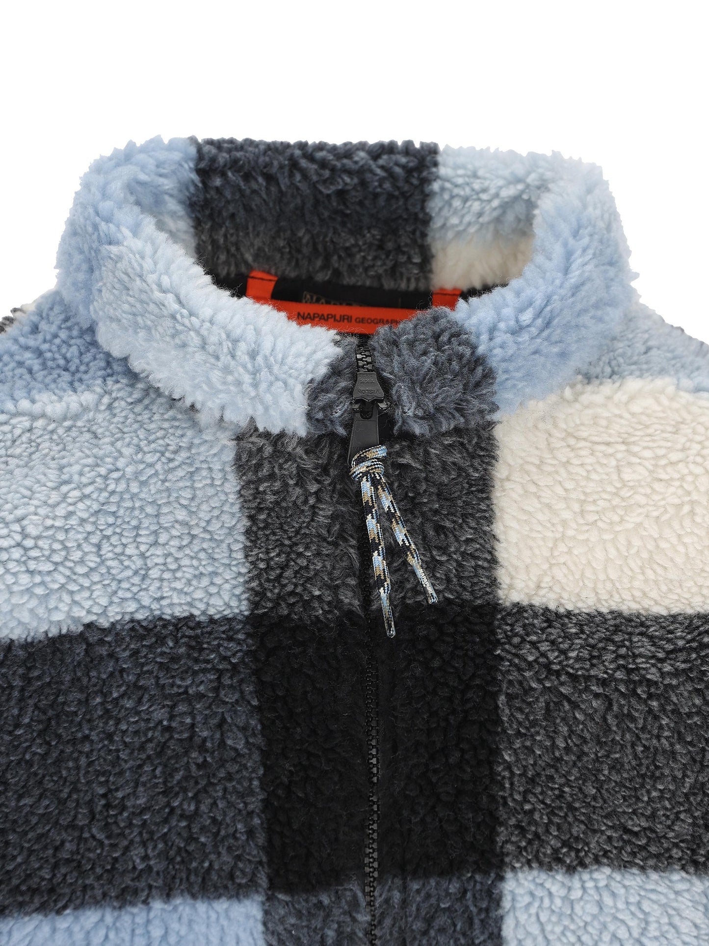 Giacca realizzata in poliestere. NP0A88TK CBY1 NAPAPIJRI 