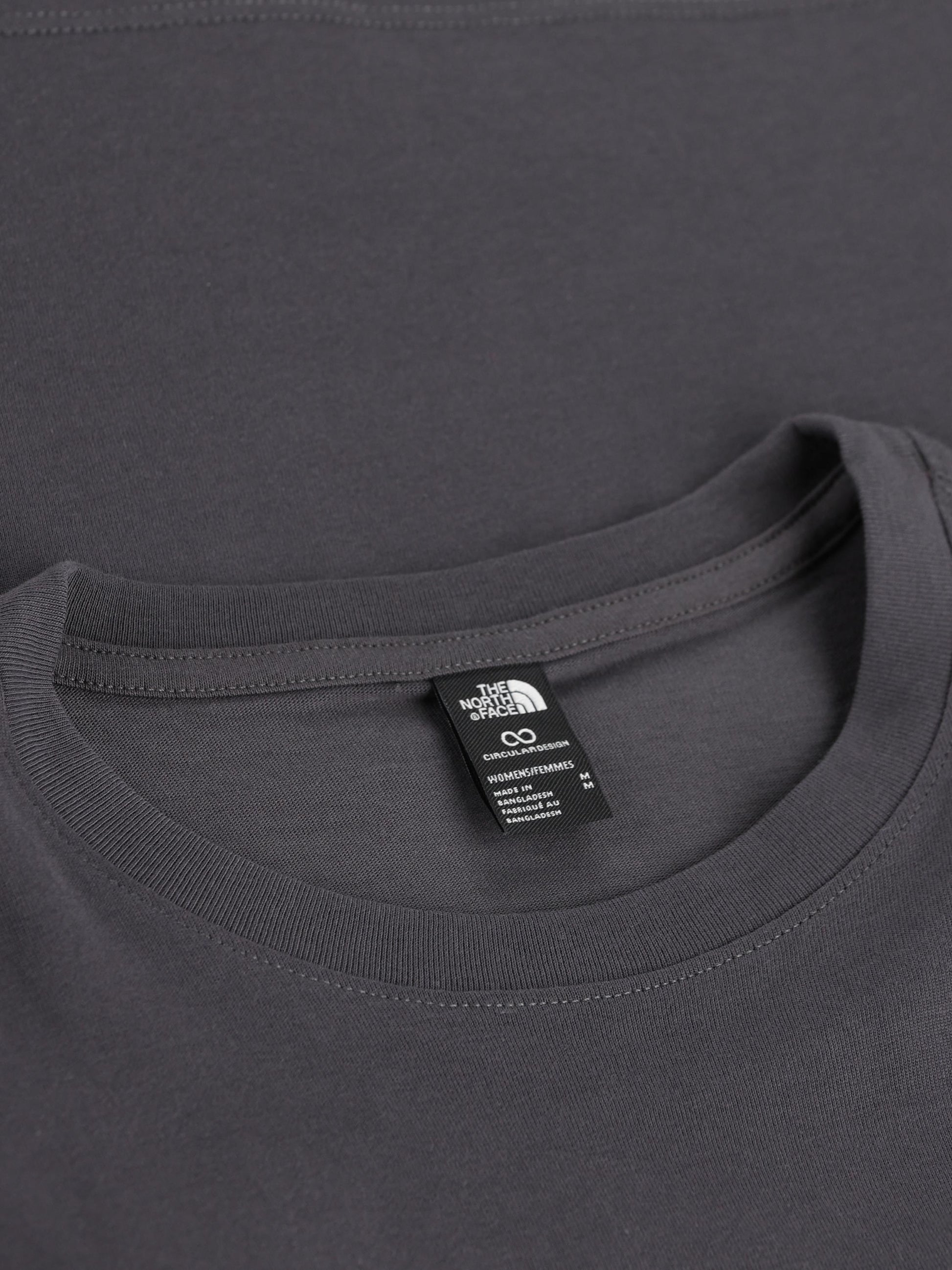 T-Shirt realizzata in cotone. NF0A8GR1 RHI1 THE NORTH FACE 