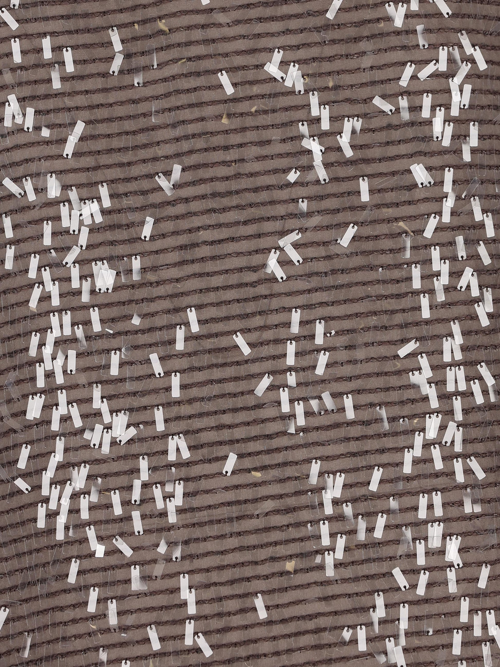 Top realizzato in seta. MF940HW310 C8589 BRUNELLO CUCINELLI 