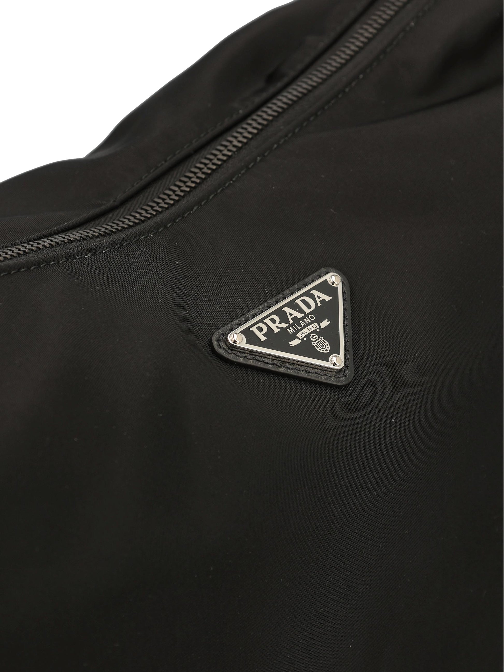 Borsa realizzata in re-nylon e pelle. 2VH204 2DW3F0002 PRADA 