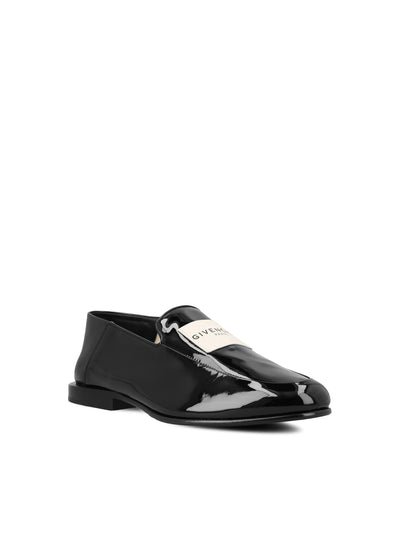 Mocassini realizzati in pelle verniciata. BE2028E2FS 001 GIVENCHY 