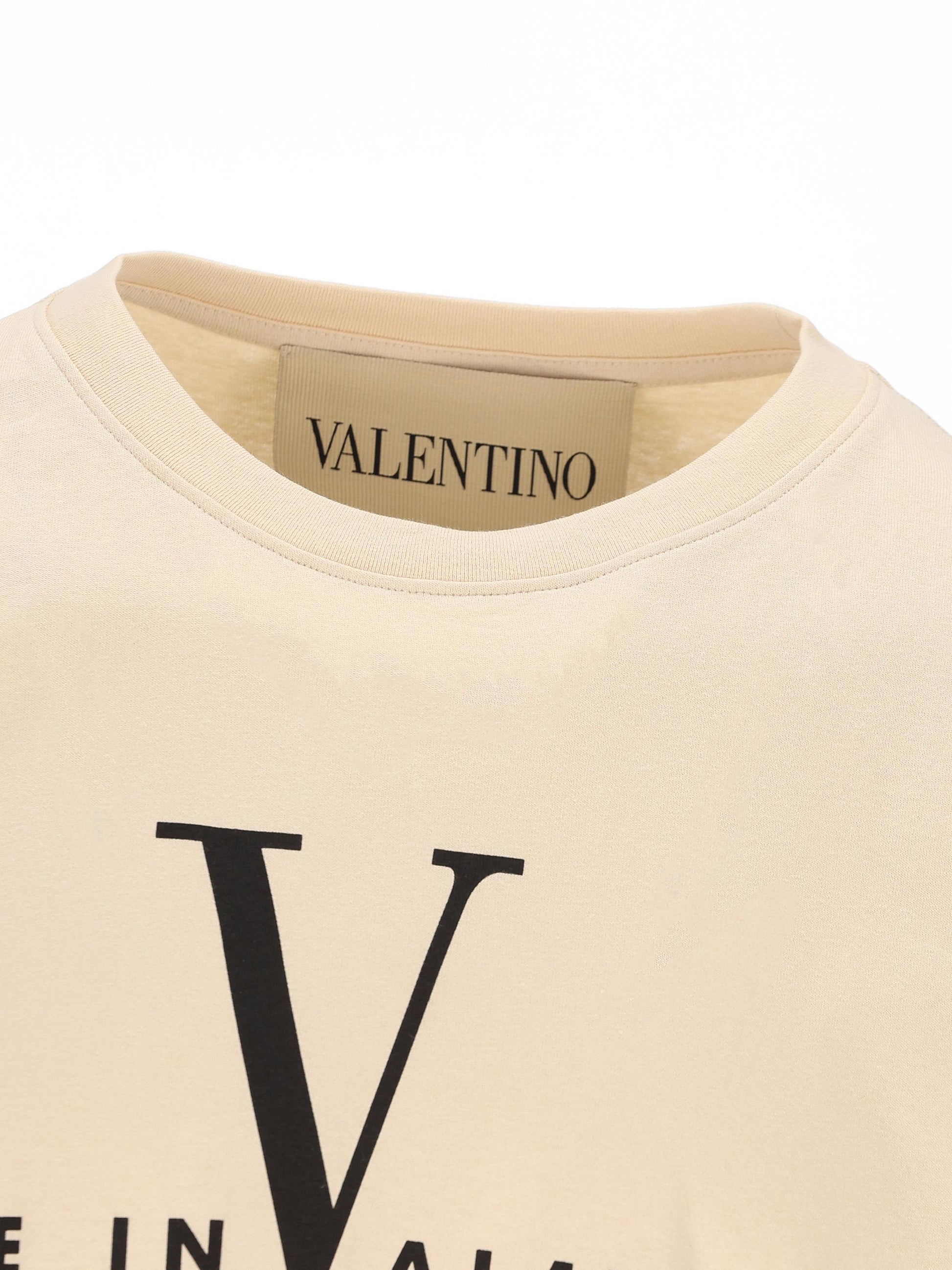 T-Shirt realizzata in cotone. 8V3MG16PBAQ QT3 VALENTINO GARAVANI 