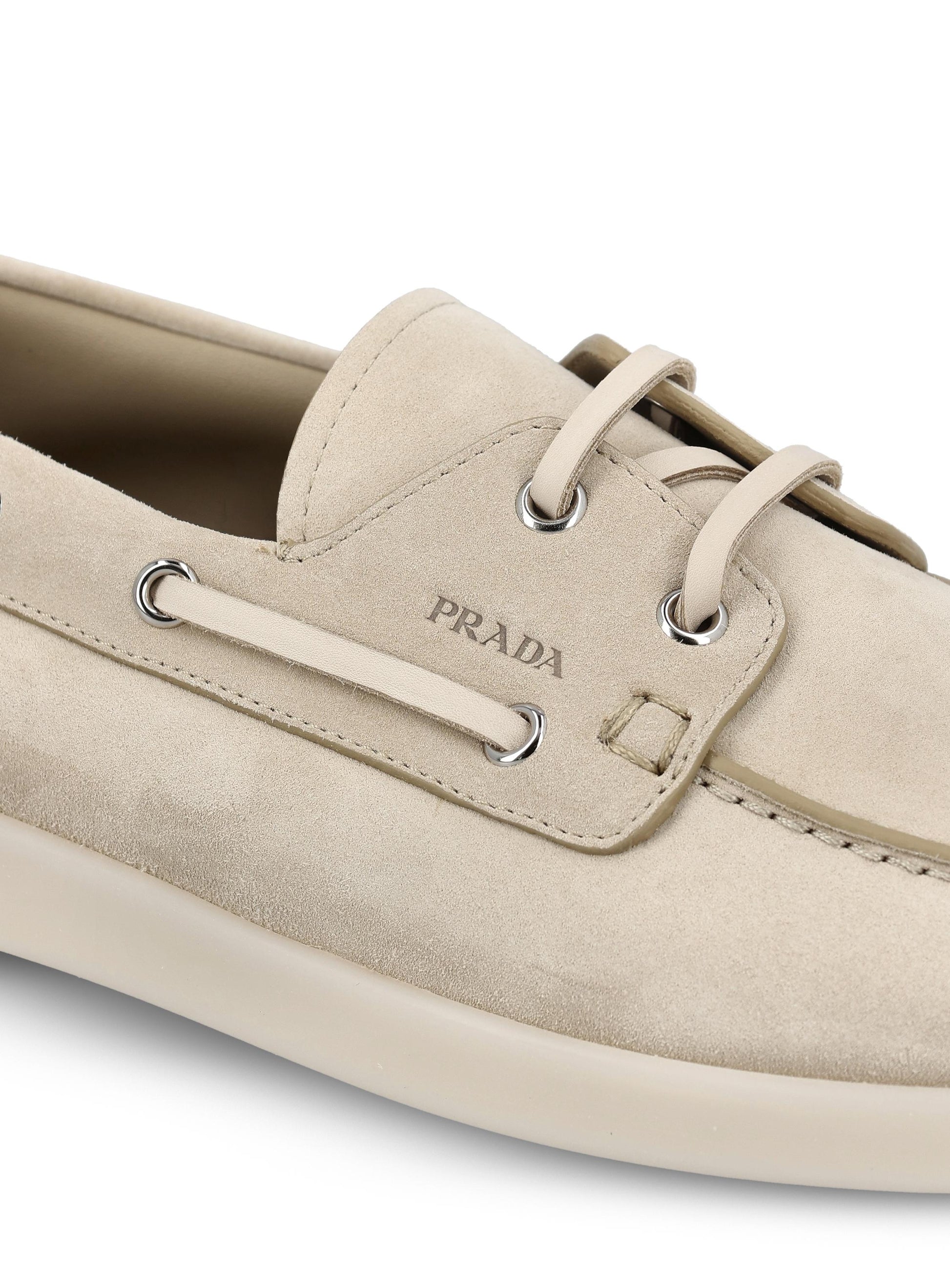 Mocassini realizzati in pelle scamosciata. 2EG503 103F0FHI PRADA 