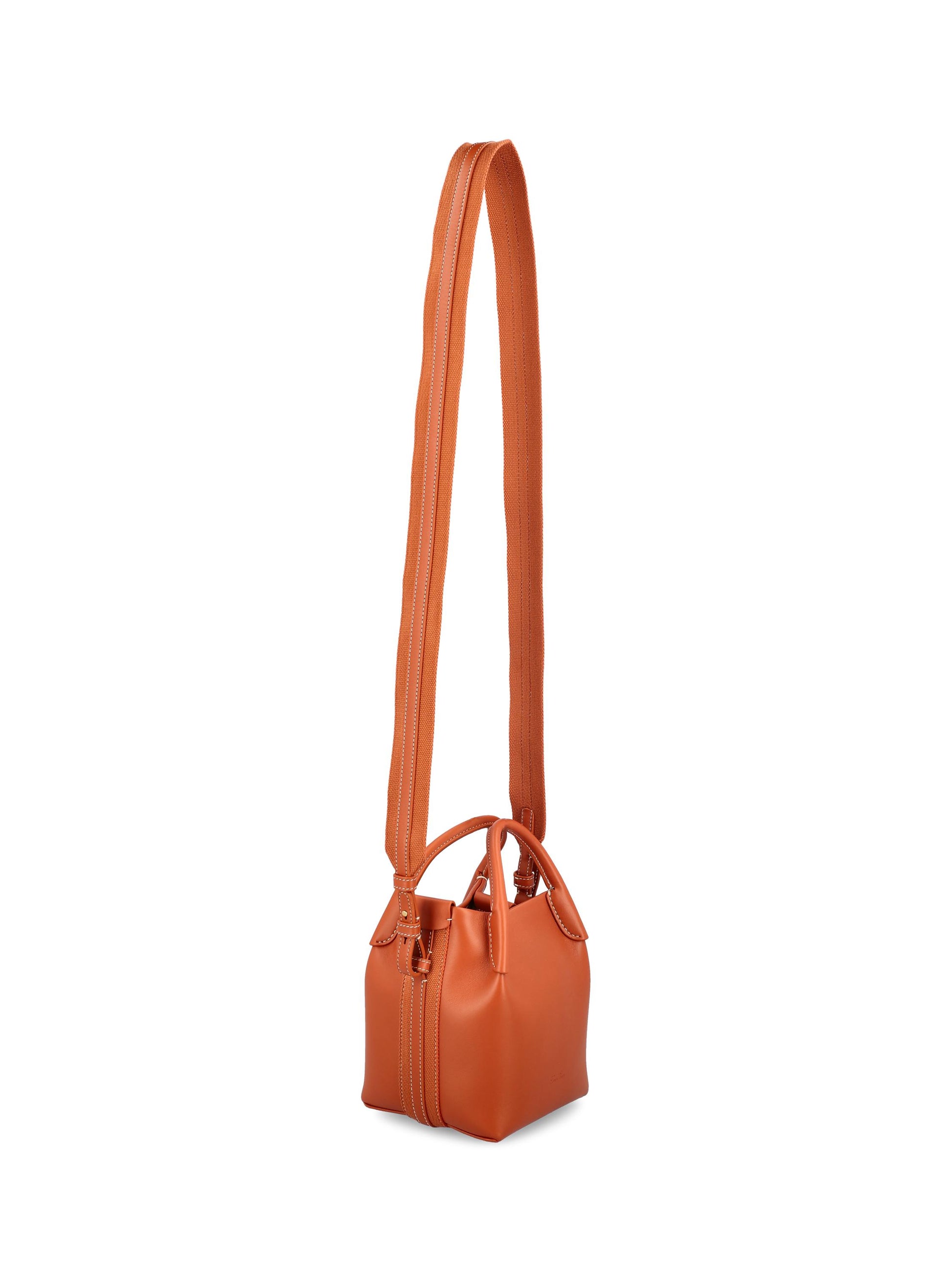 Borsa realizzata in pelle. FAN0807 L0EB LORO PIANA 
