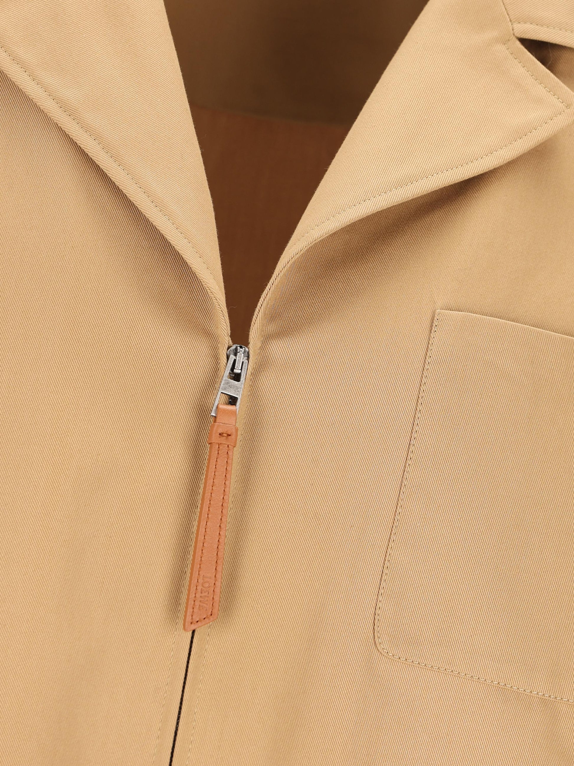 Camicia realizzata in cotone. H526Y05WGE 3430 LOEWE 