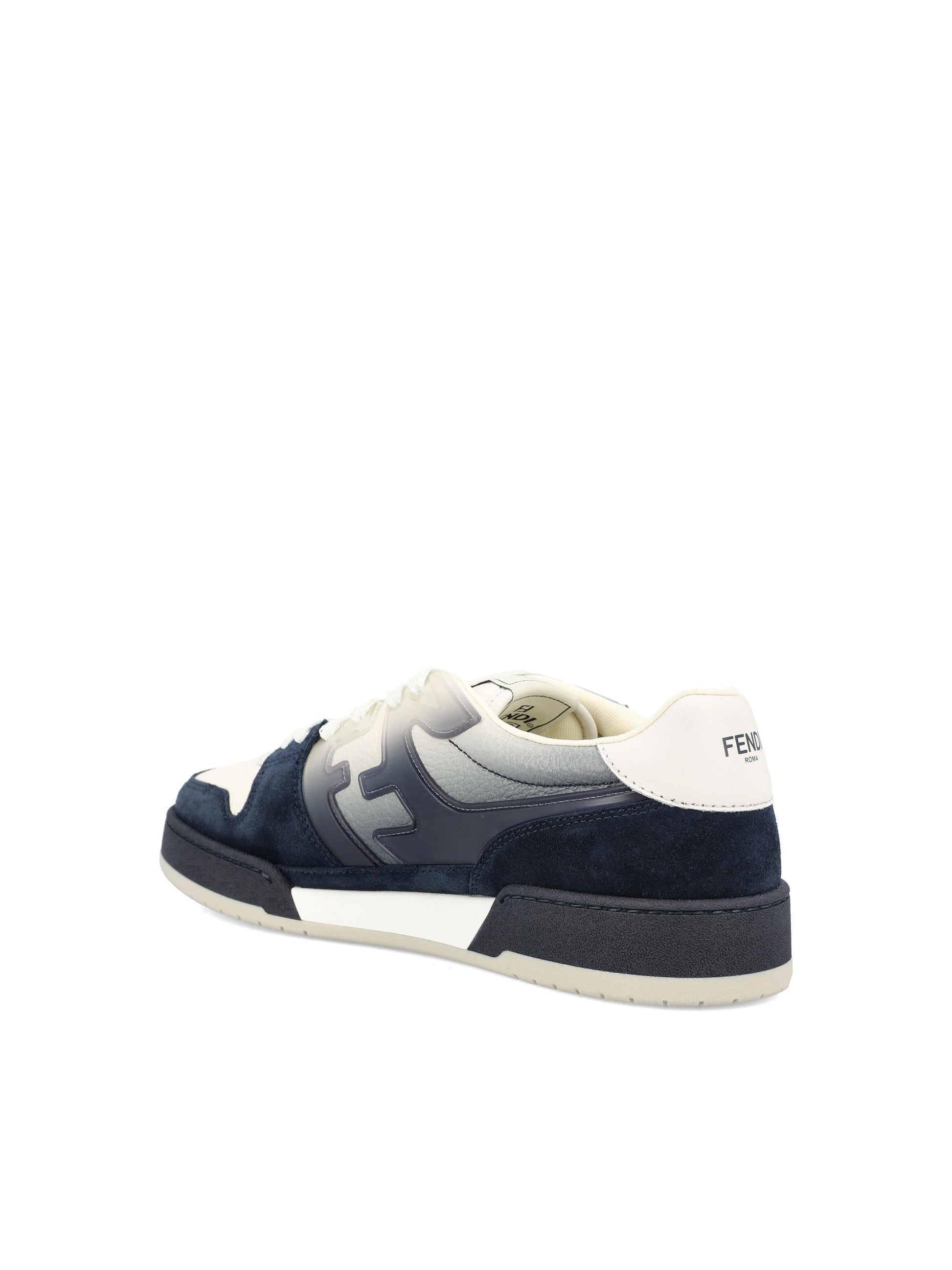 Sneaker realizzate in pelle di vitello. 7E1688 AWCSF1V8K FENDI 