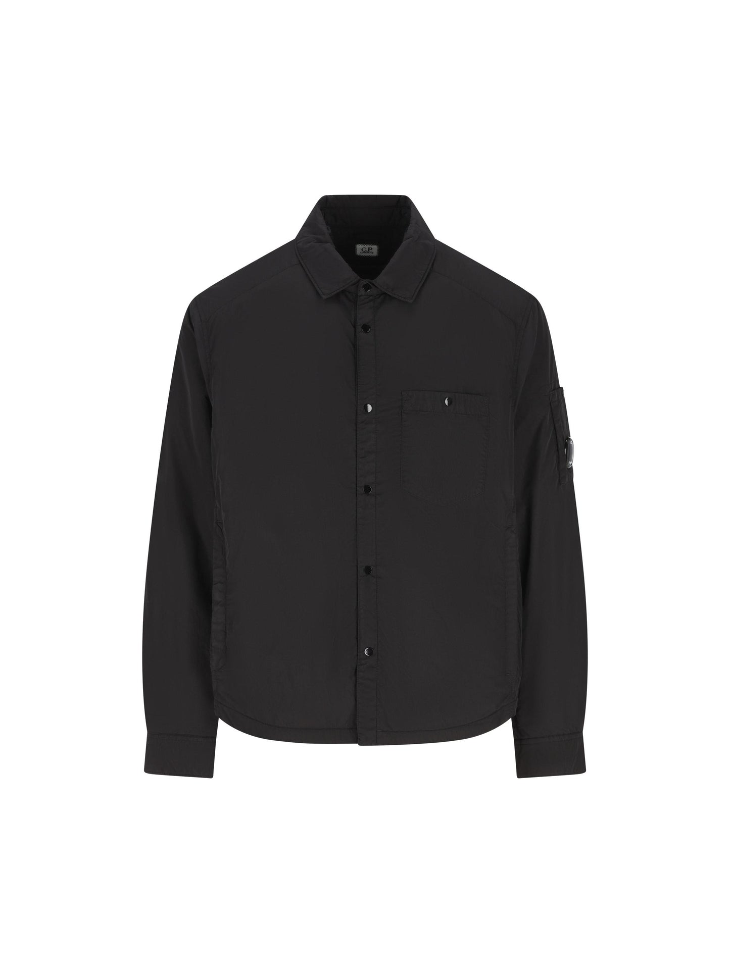 Overshirt realizzata in poliammide. 19CMOS088A 005904G999 C.P COMPANY 