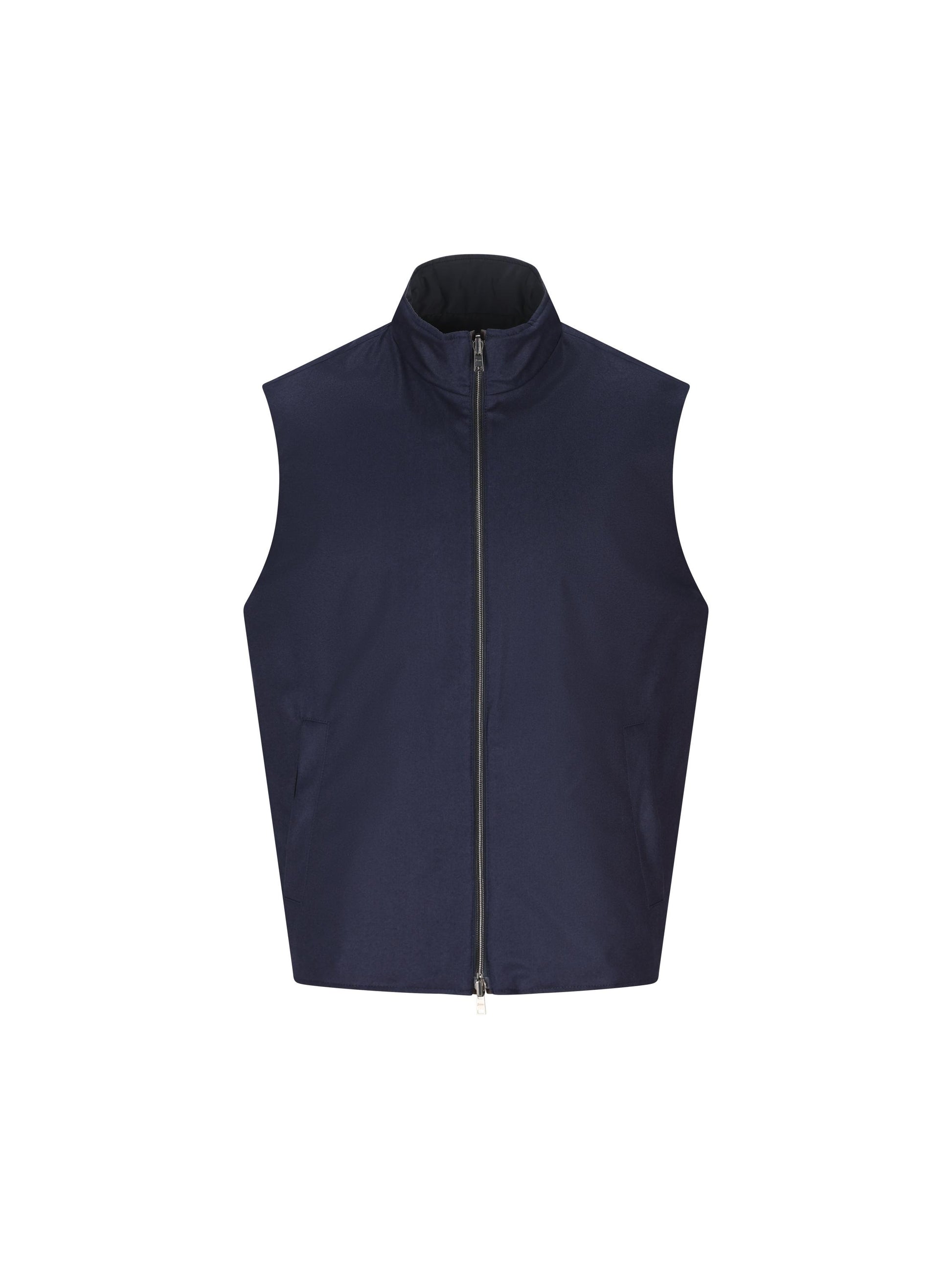 Gilet realizzato in cashmere e seta. GI000636U 381279200 HERNO 