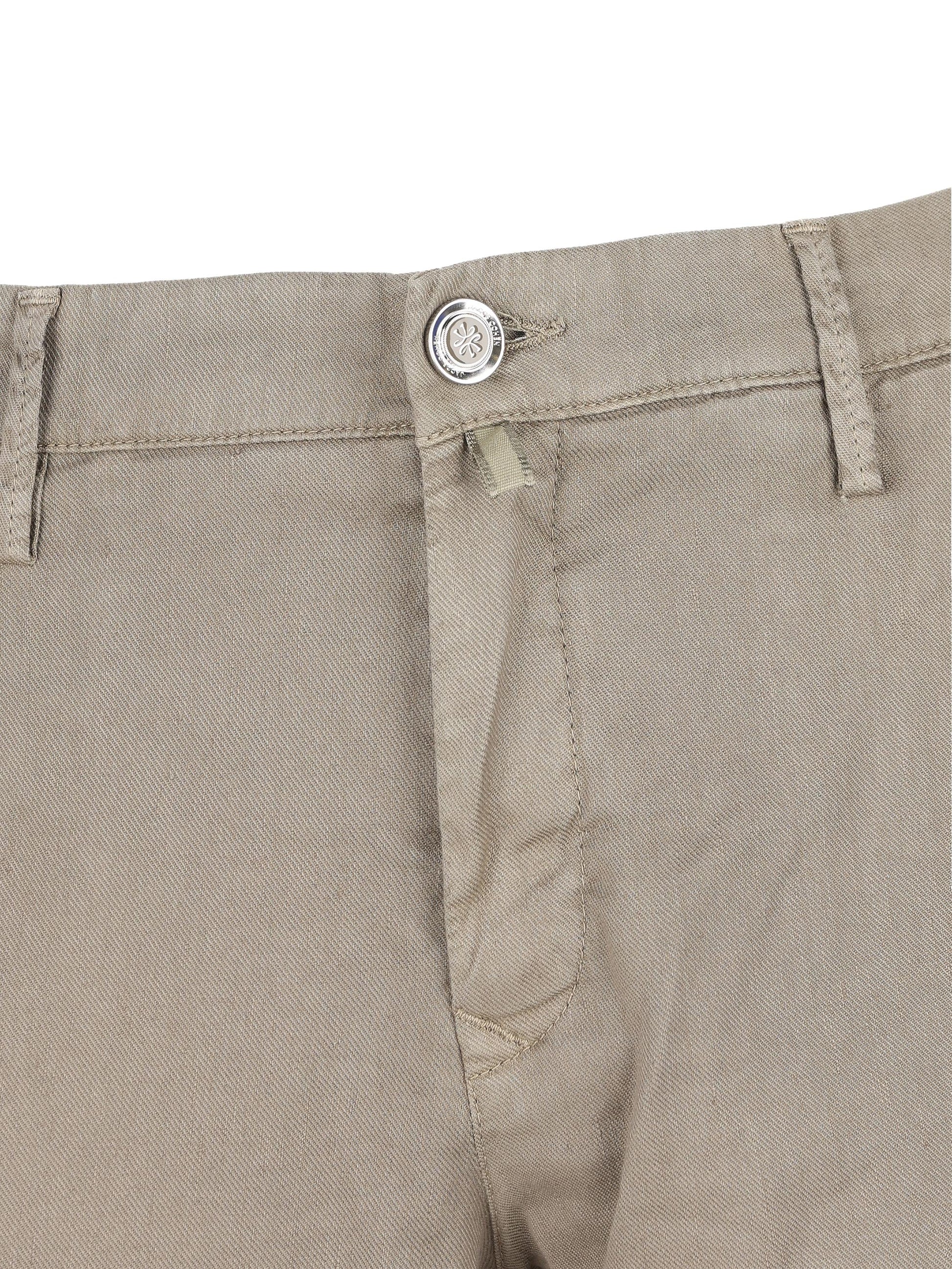 Pantaloni realizzati in cotone e lino. P0001001 S4269TRB75 JACOB COHËN 