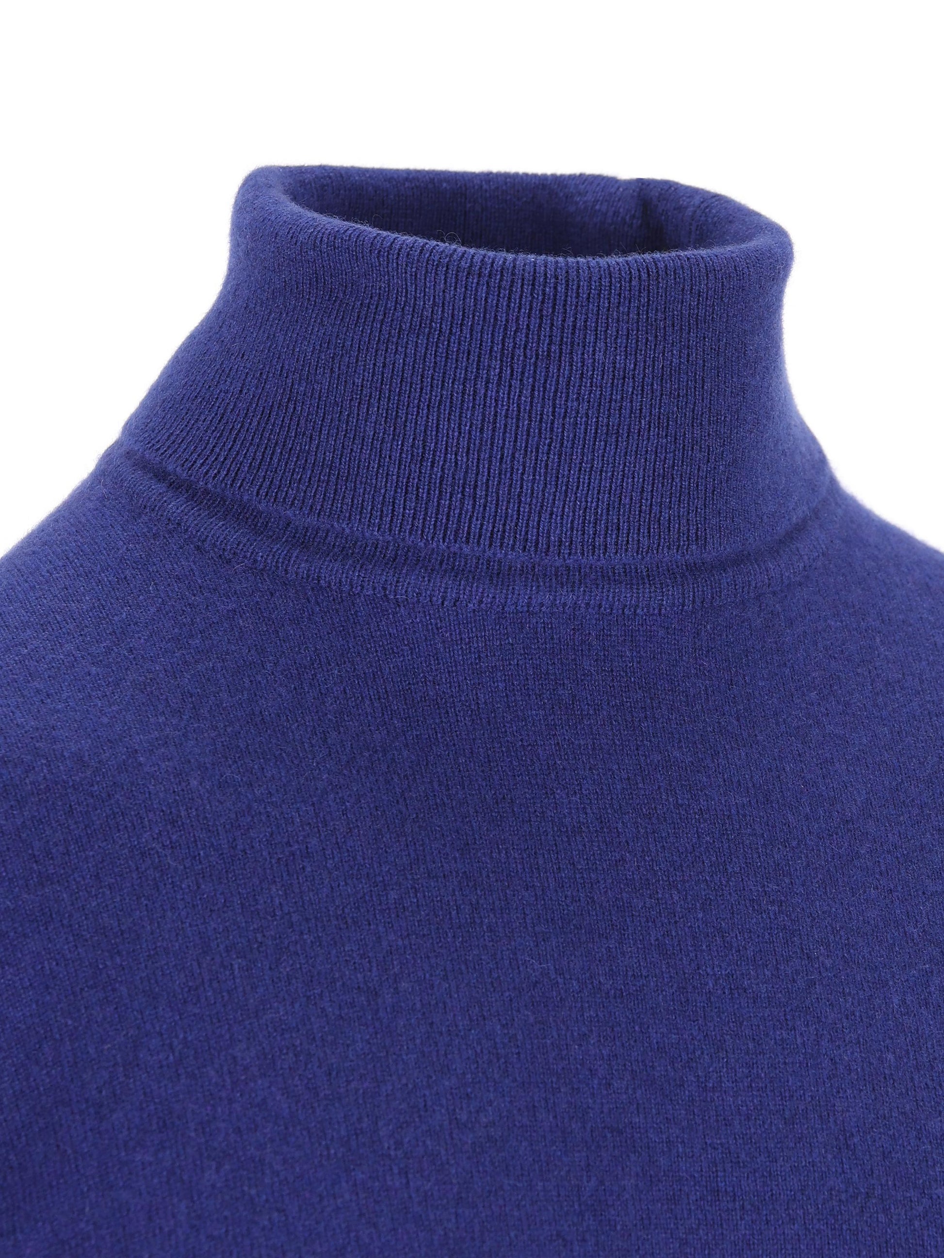 Dolcevita realizzato in cashmere. 847160 Y77GD4702 SAINT LAURENT 
