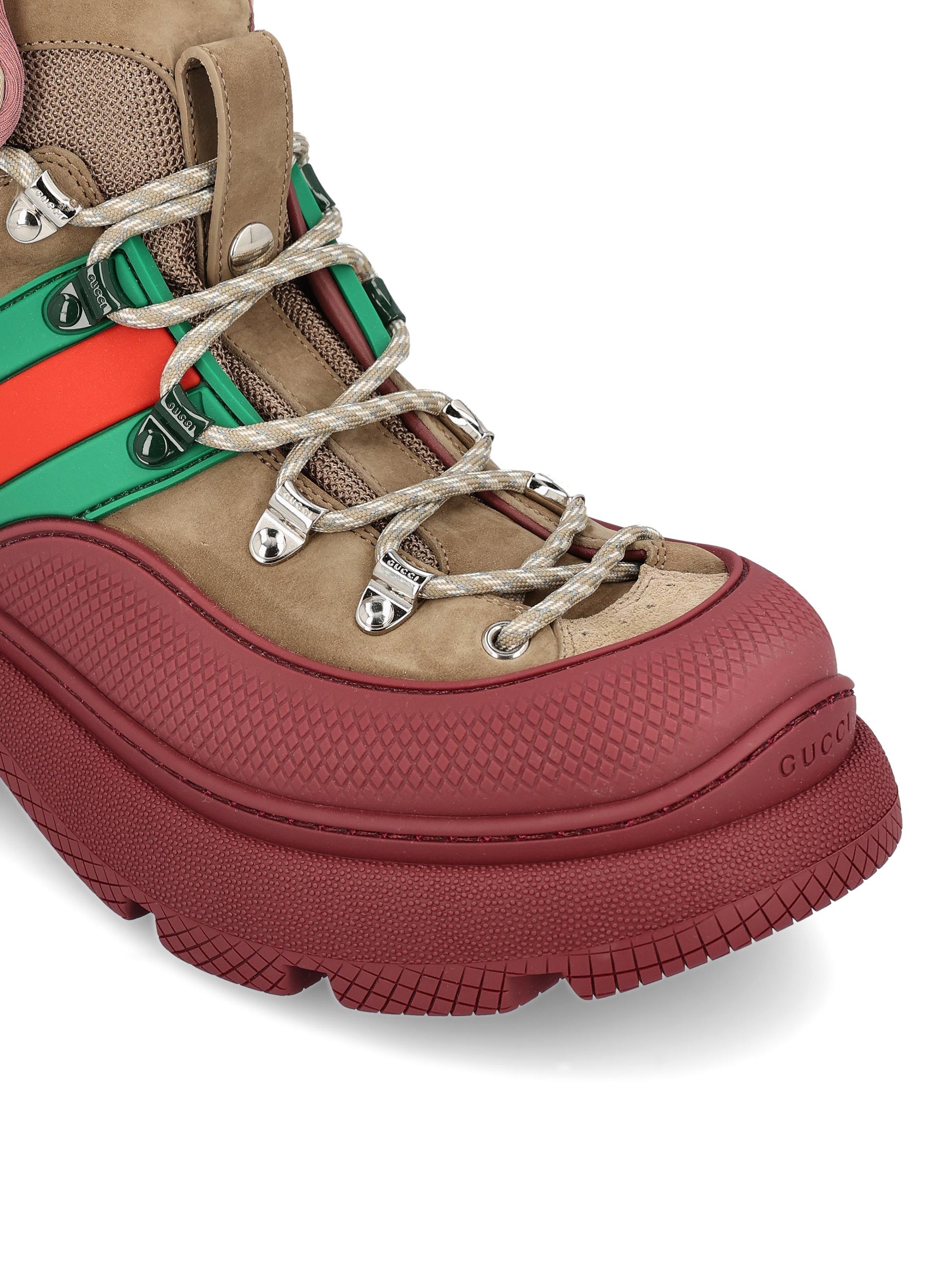 Stivaletto Stringato in Pelle Scamosciata con Dettagli Web 833083 9AAHM5343 GUCCI 