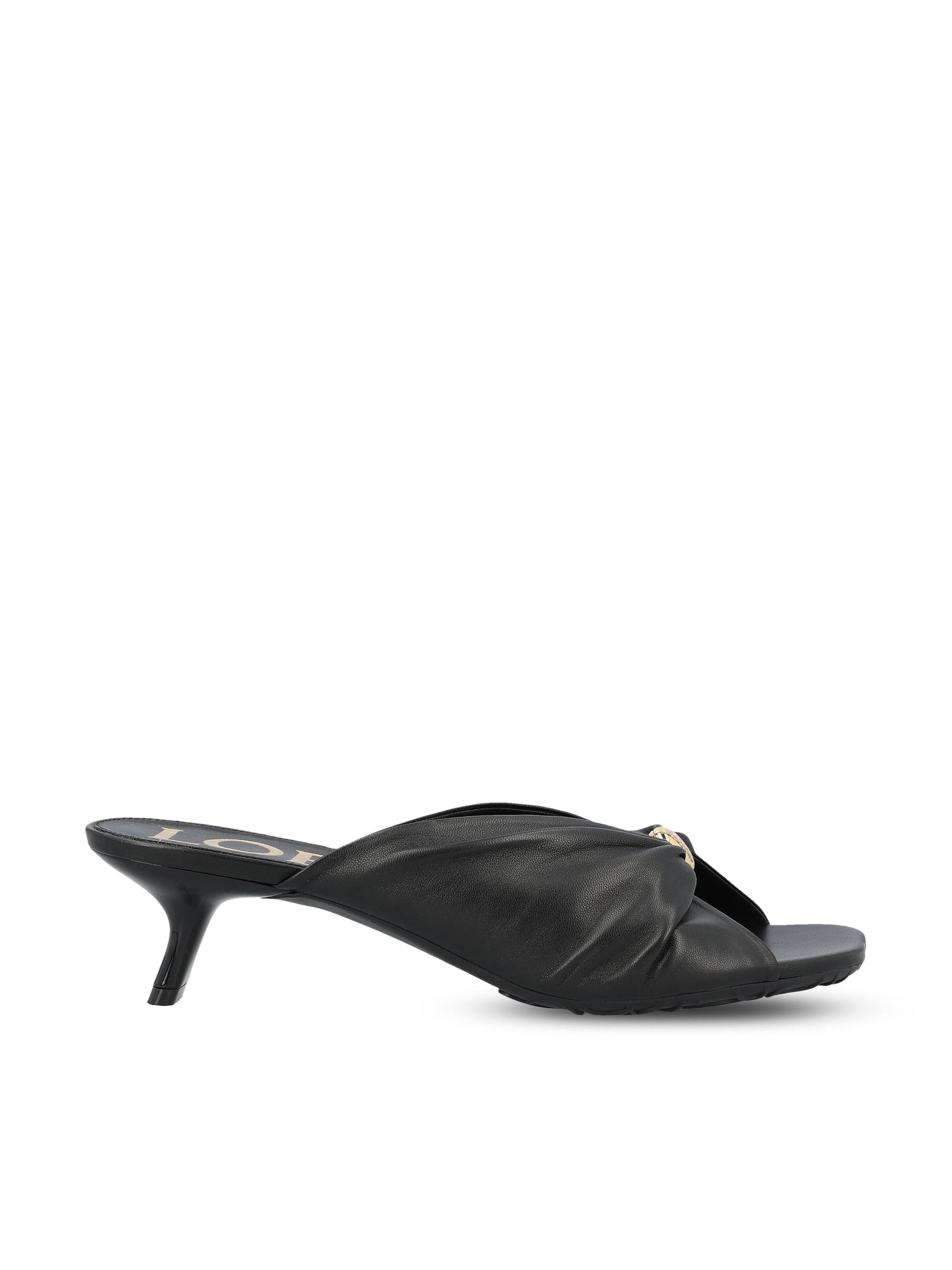 Slide realizzate in pelle di agnello. L616465X92 1100 LOEWE - PAULA'S IBIZA 