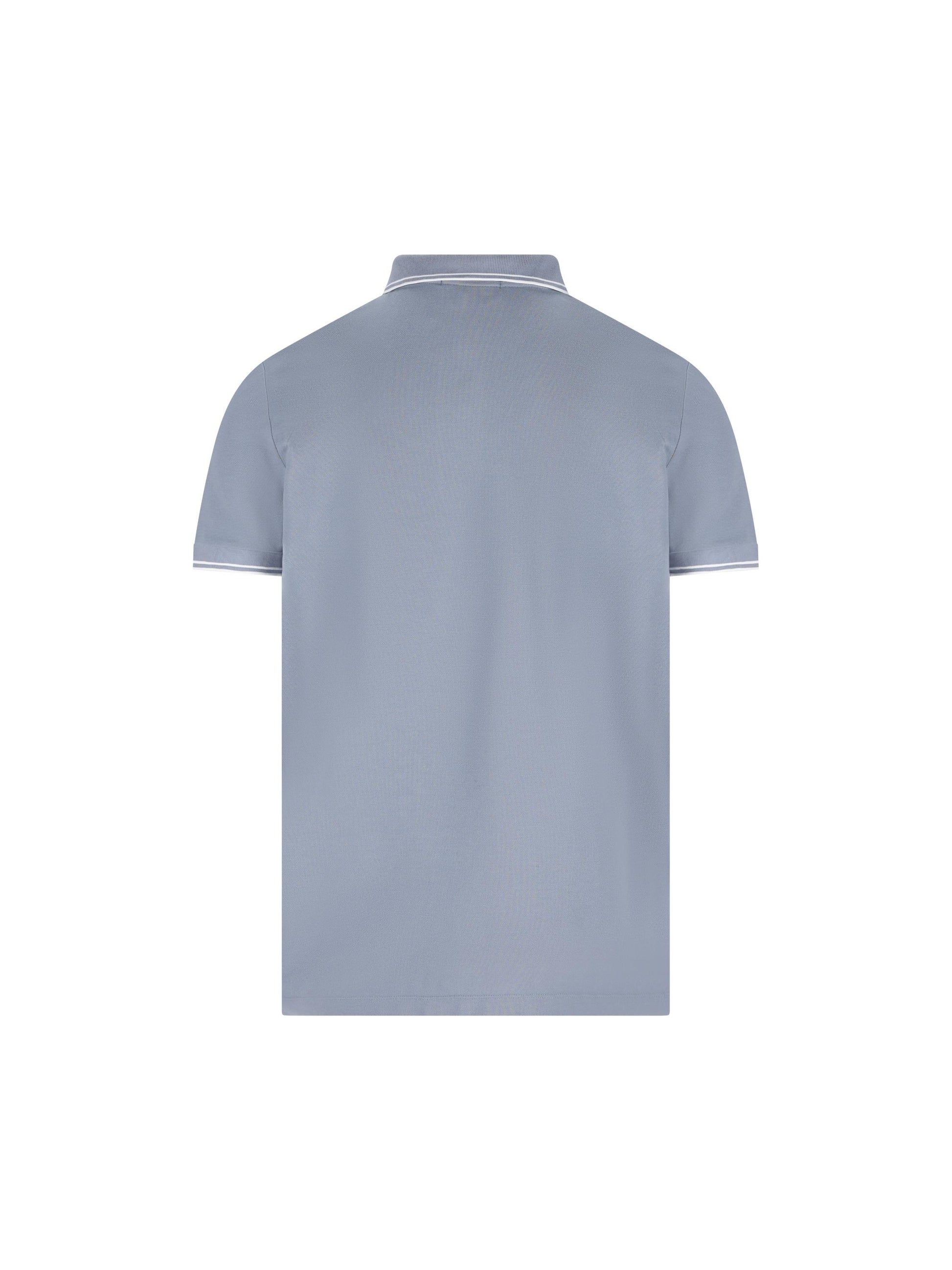 Polo realizzata in cotone. 2200010 S0018V0024 STONE ISLAND 