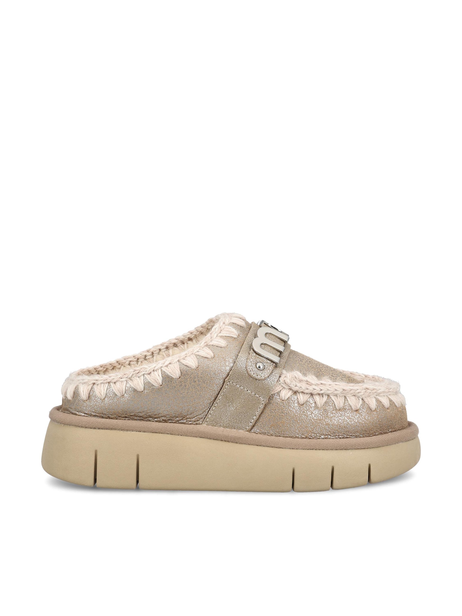 Sabot realizzati in pelle. FW531001B STME MOU 