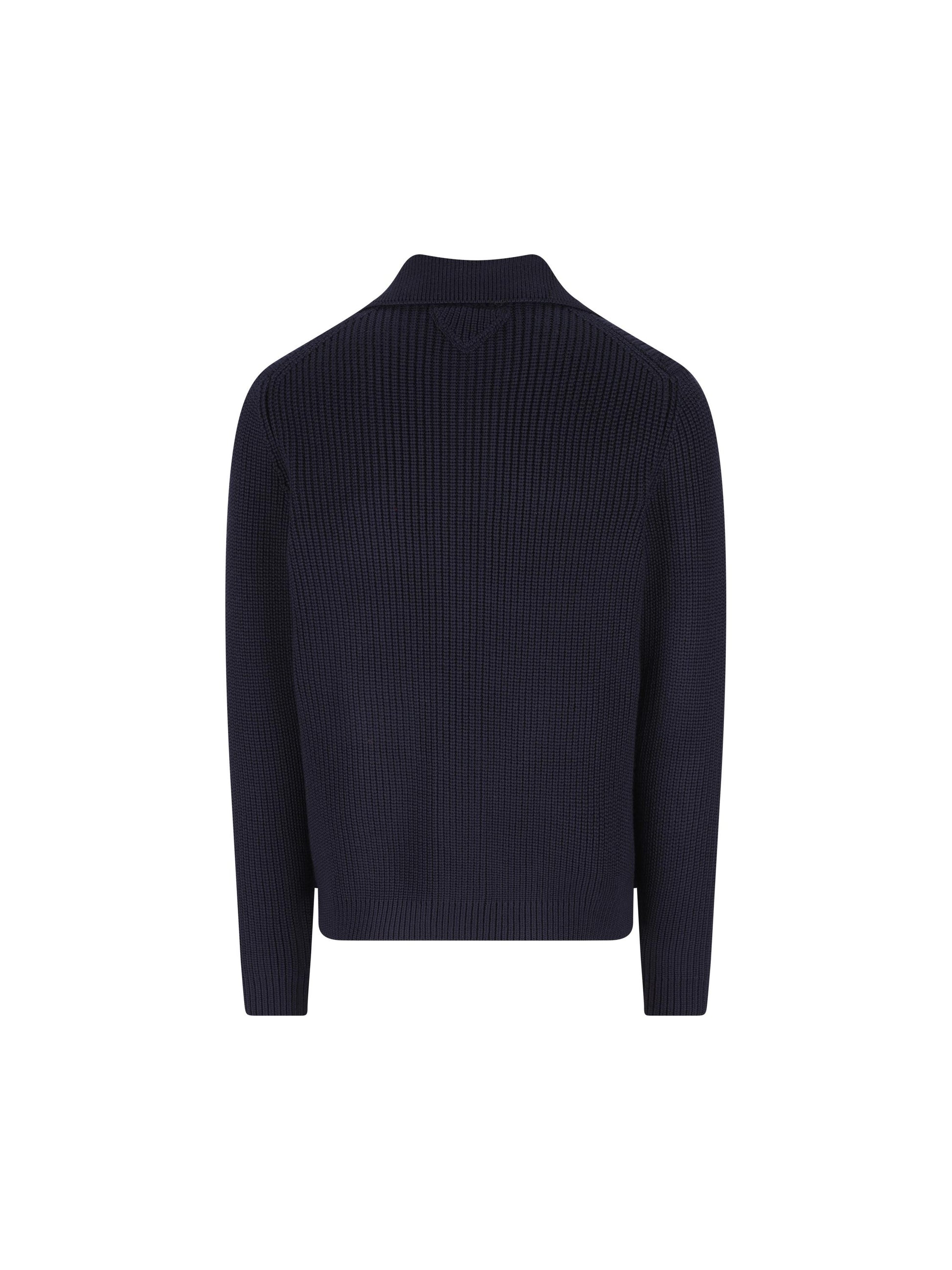 Maglia realizzata in lana vergine. UMG423 1VI6F0008 PRADA 