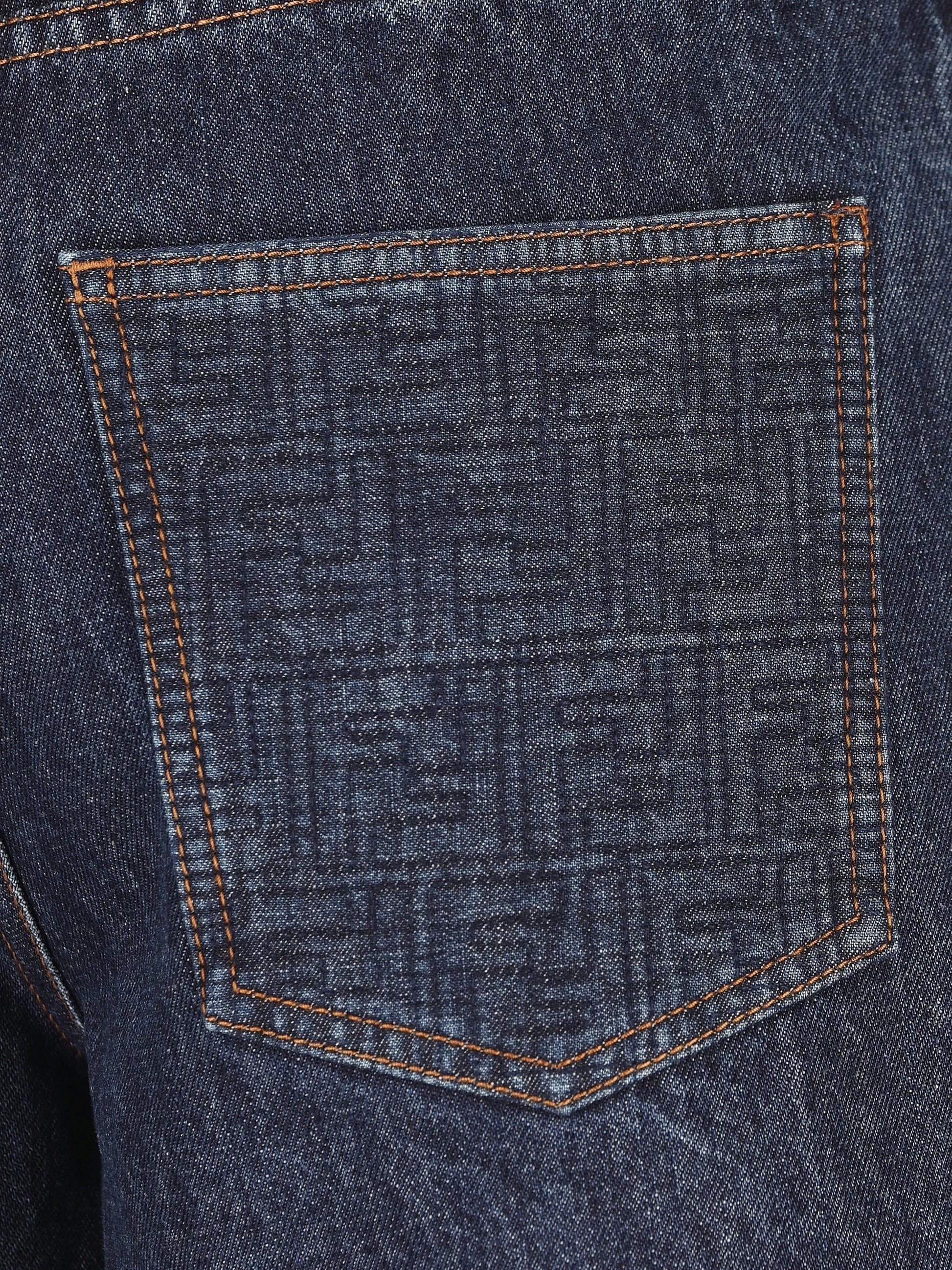 Shorts realizzati in denim. FLP861 AW82F1UKI FENDI 