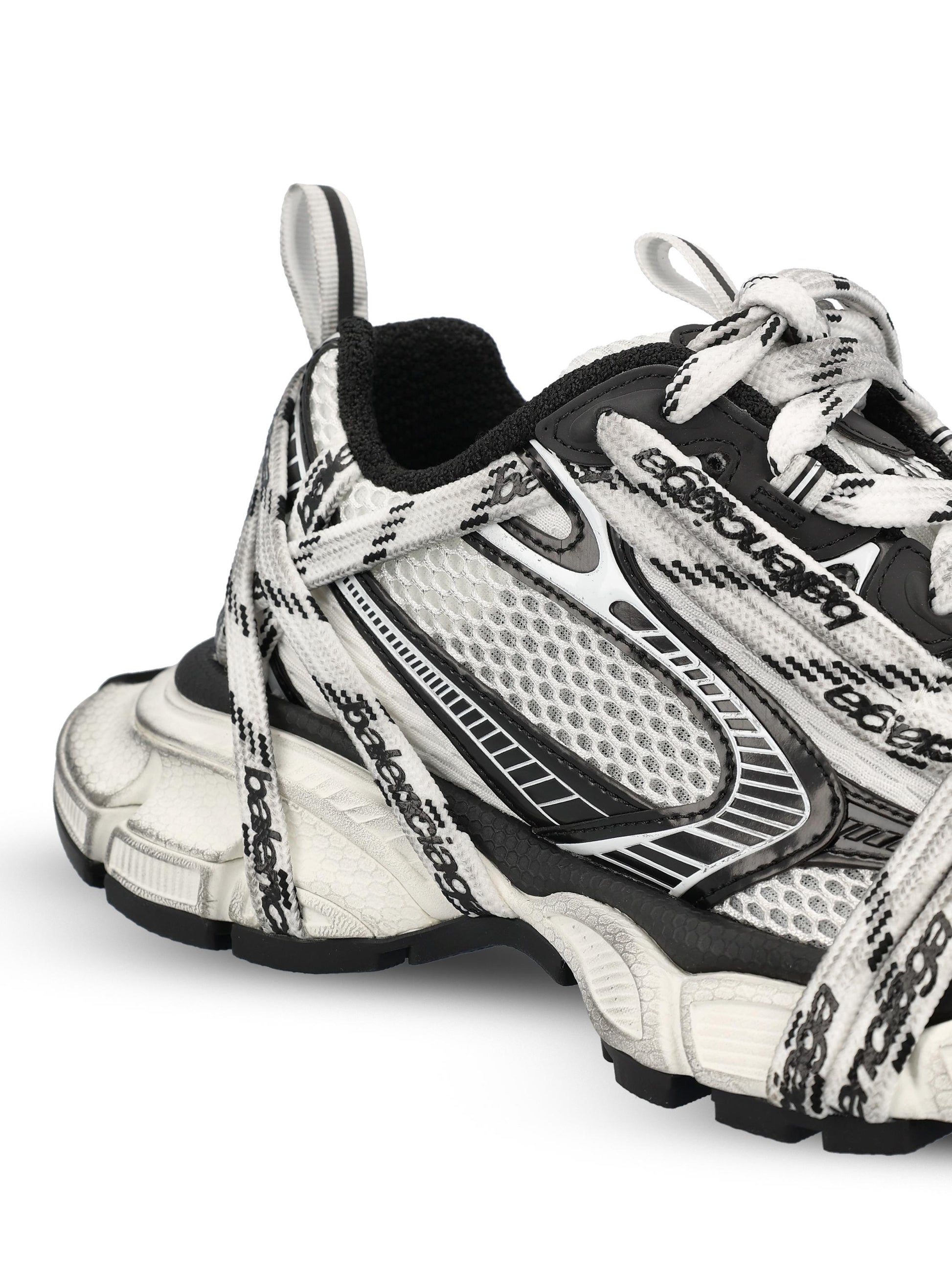 Sneakers in poliestere e poliuretano. 825598 W3XHL9010 BALENCIAGA 