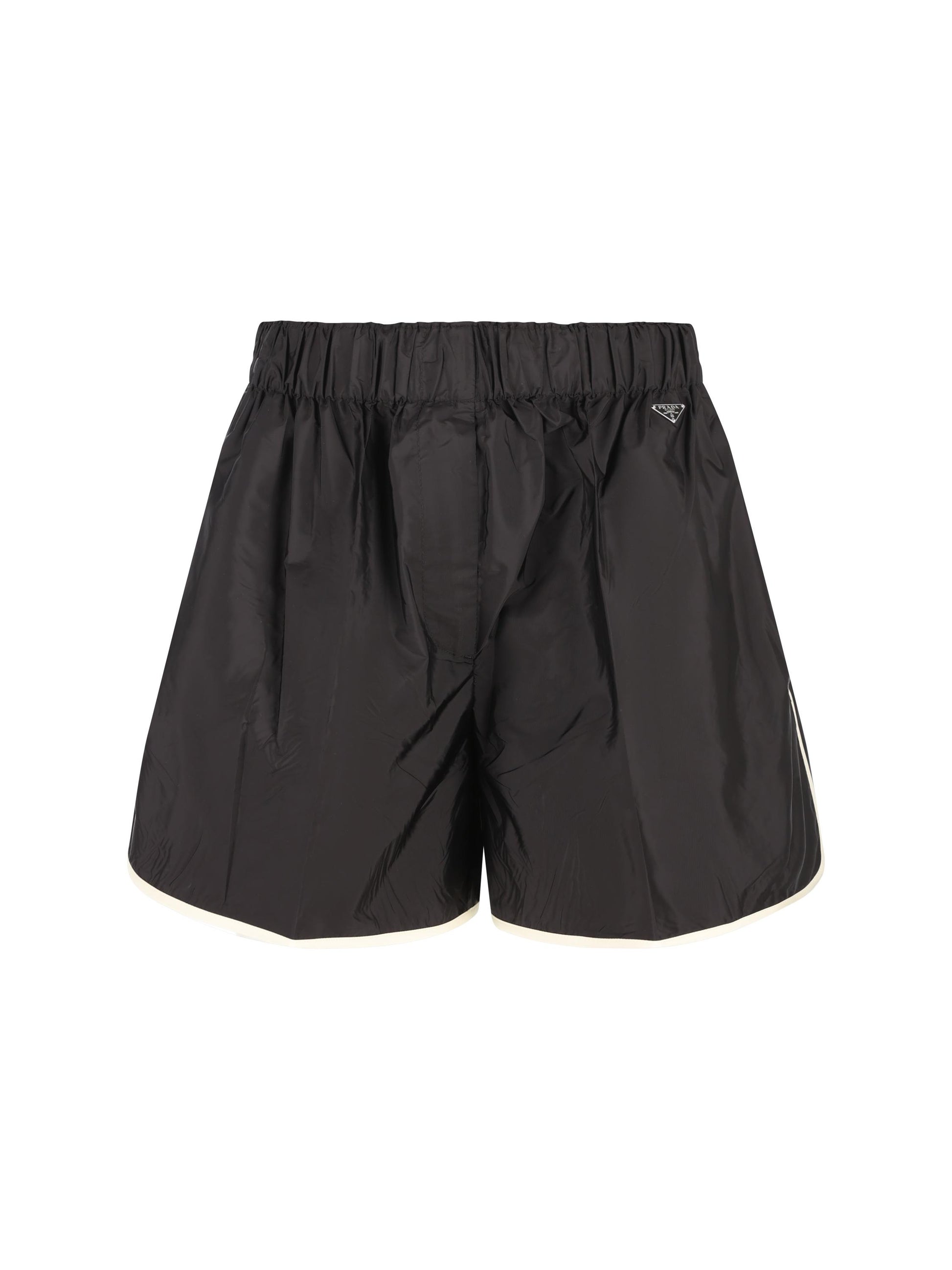 Shorts realizzati in poliammide riciclata. 22H941 1WQ9F0Q1I PRADA 