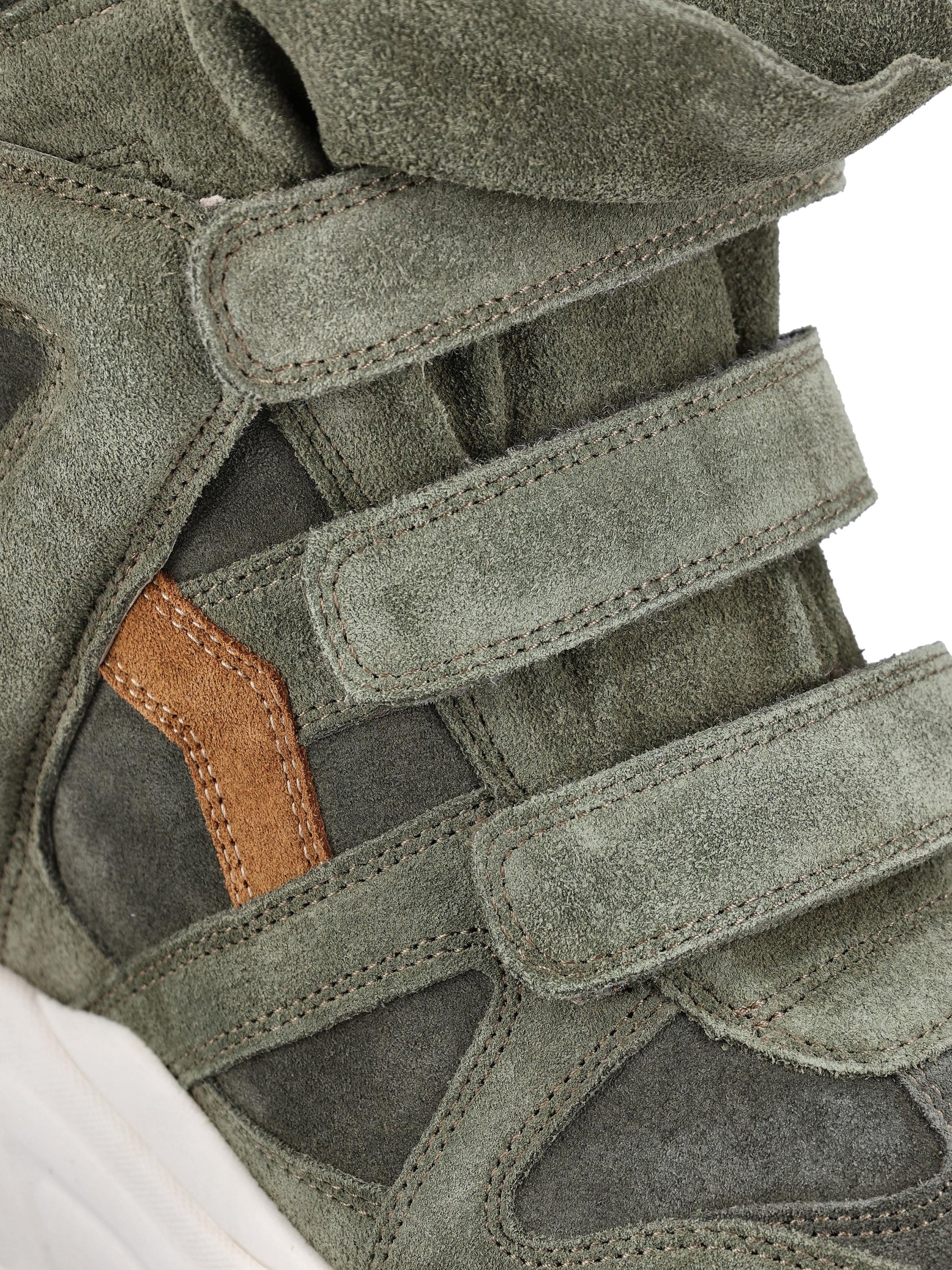 Sneakers realizzate in pelle di vitello. 26EBK0009FA-D2E07S MUKK ISABEL MARANT 