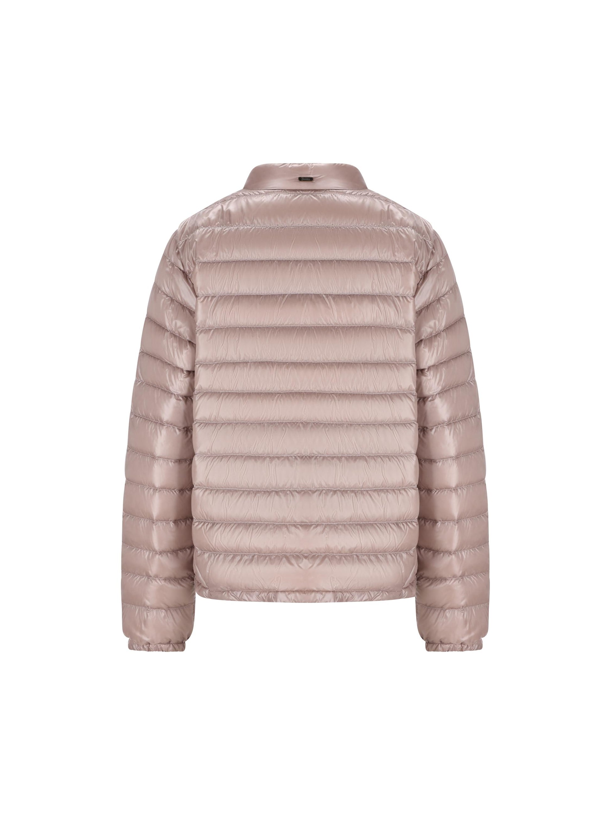 Piumino realizzato in poliammide. PI002039D 12017Z4035 HERNO 