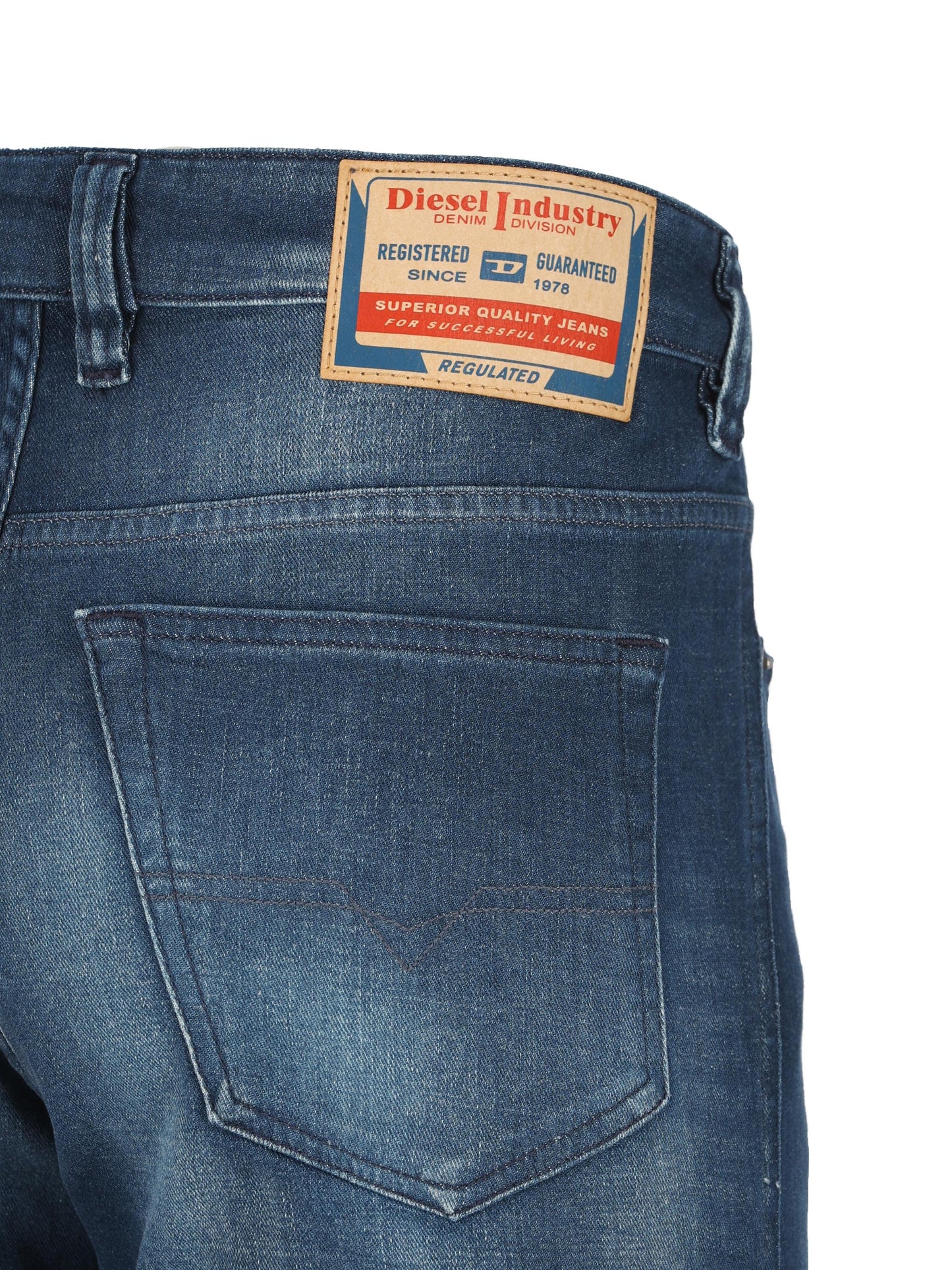 Jeans realizzati in cotone. A15797 0ADBQ01 DIESEL 