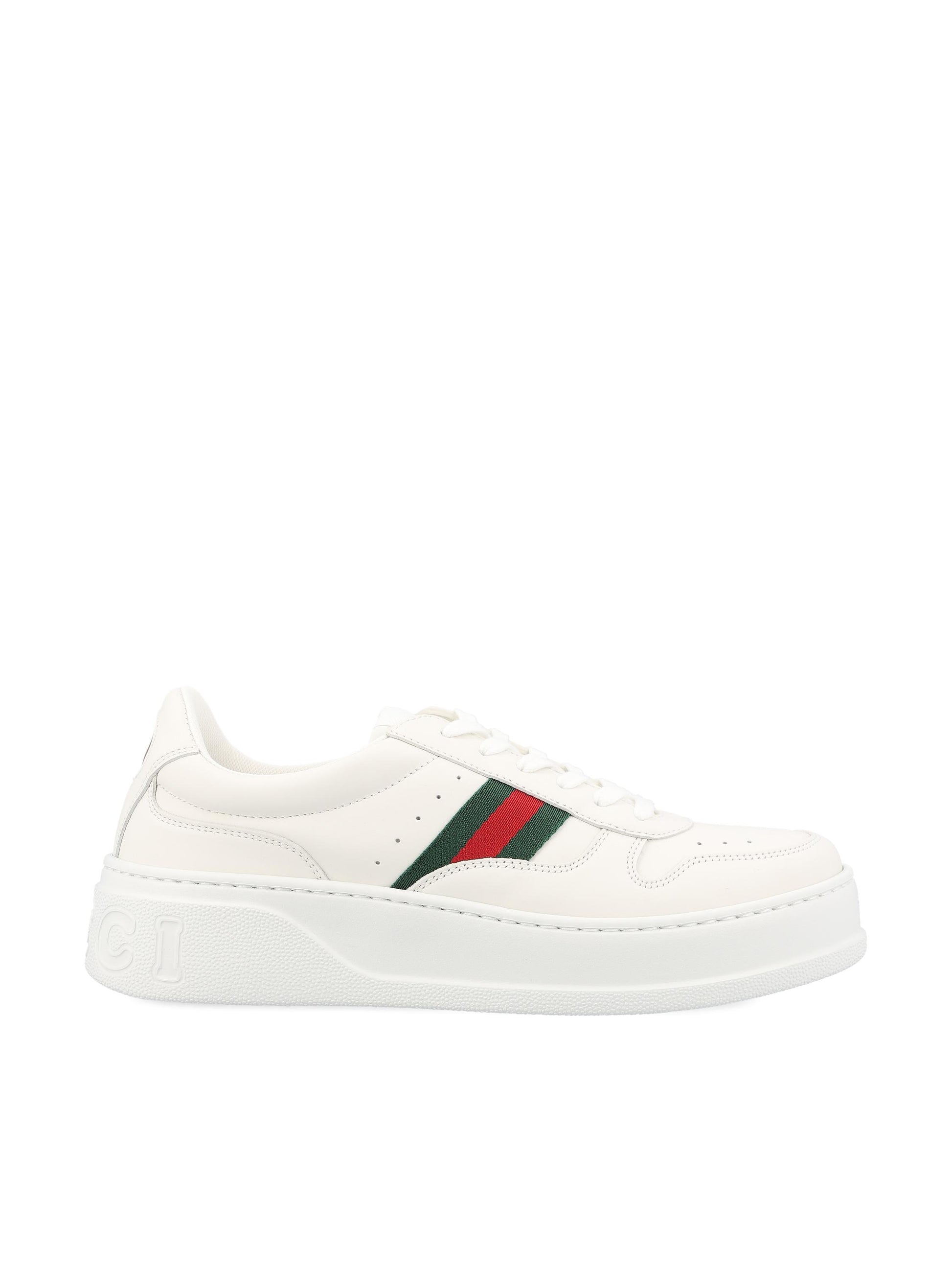 Sneakers realizzate in pelle di vitello. 848307 UPG409064 GUCCI 