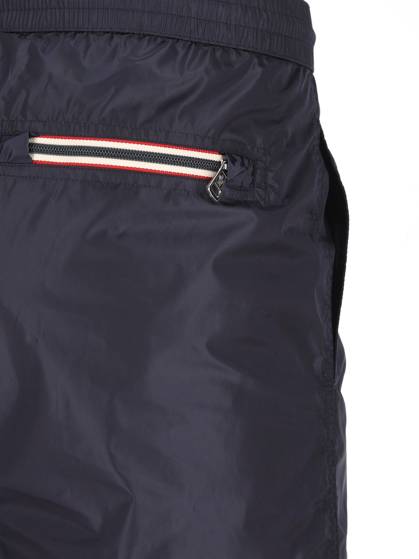 Costume realizzato in poliammide. M2C00017 5985M742 MONCLER 