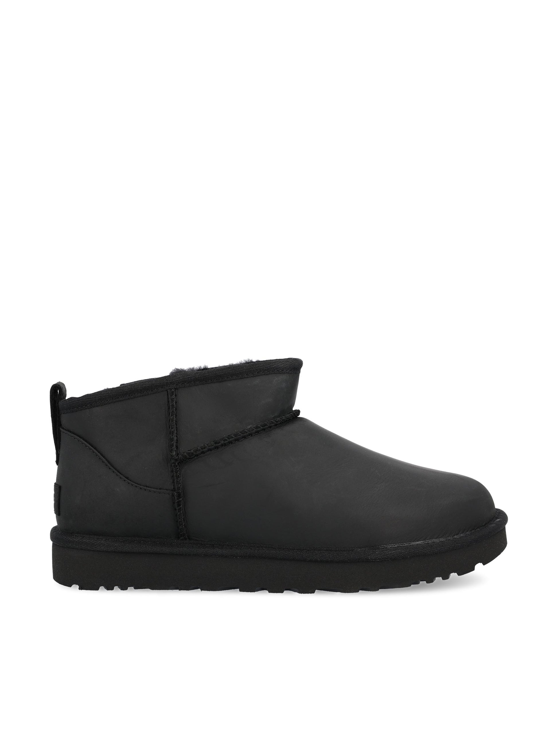 Bottes Classic Ultra Mini en cuir UGG – - Main Image