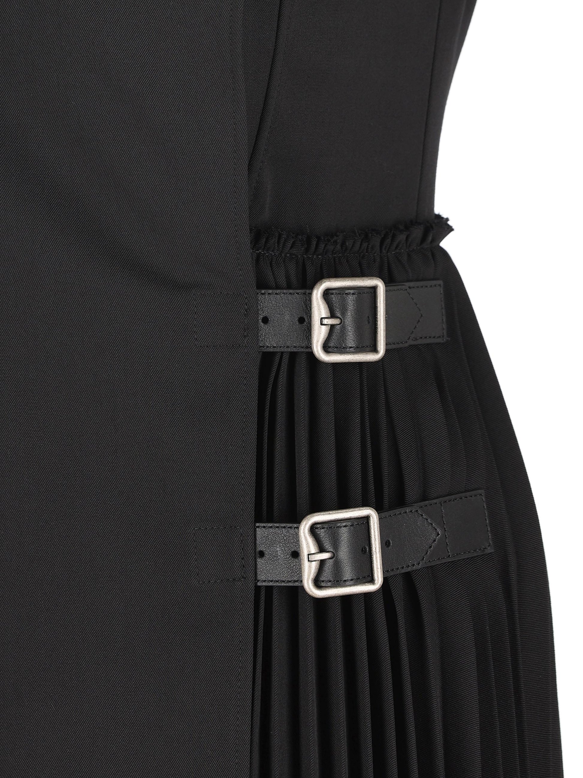 Abito realizzato in poliestere e lana. 8116015 A1189 BURBERRY 