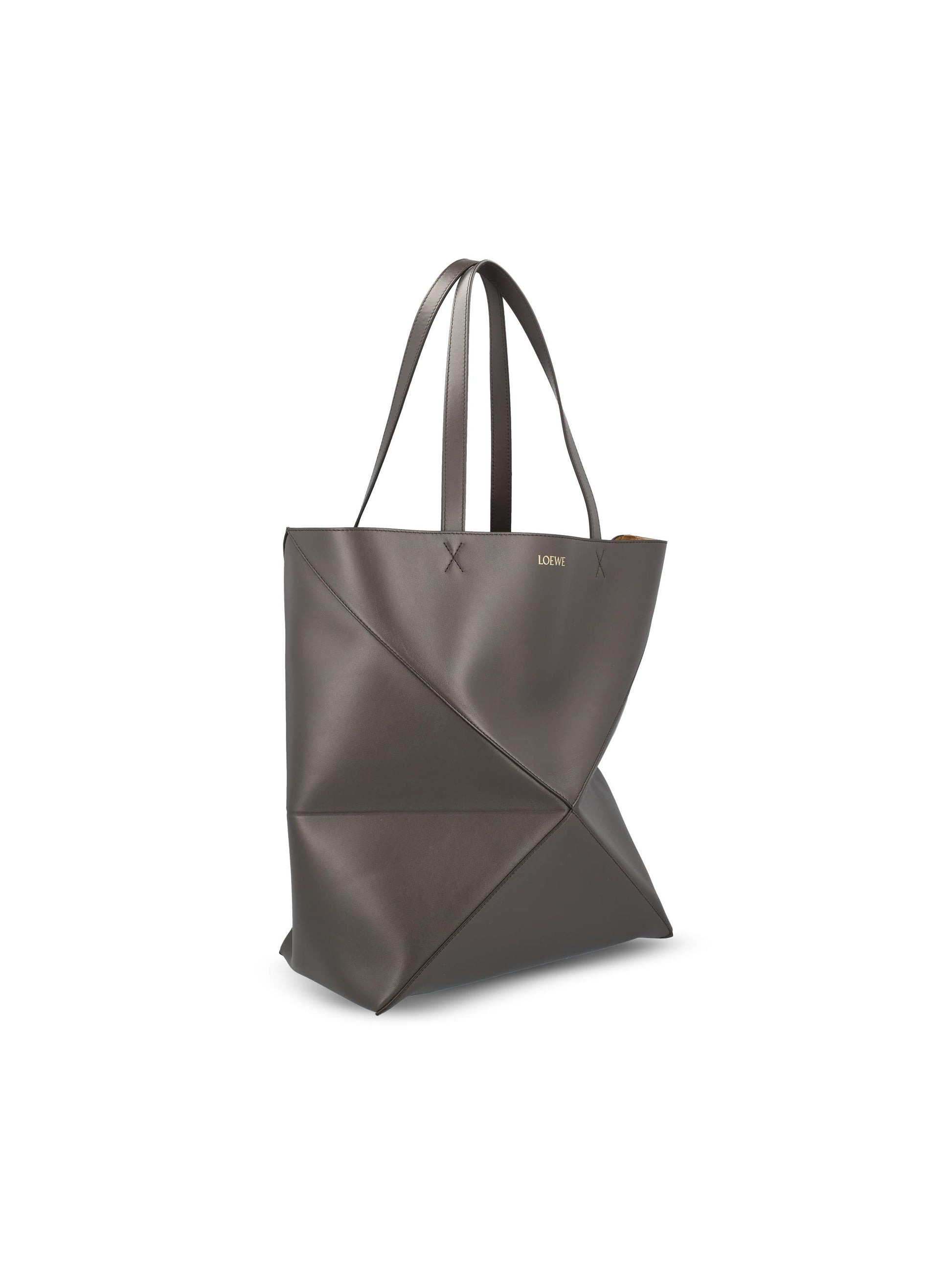 Borsa realizzata in pelle. B933Q18X01 1220 LOEWE 