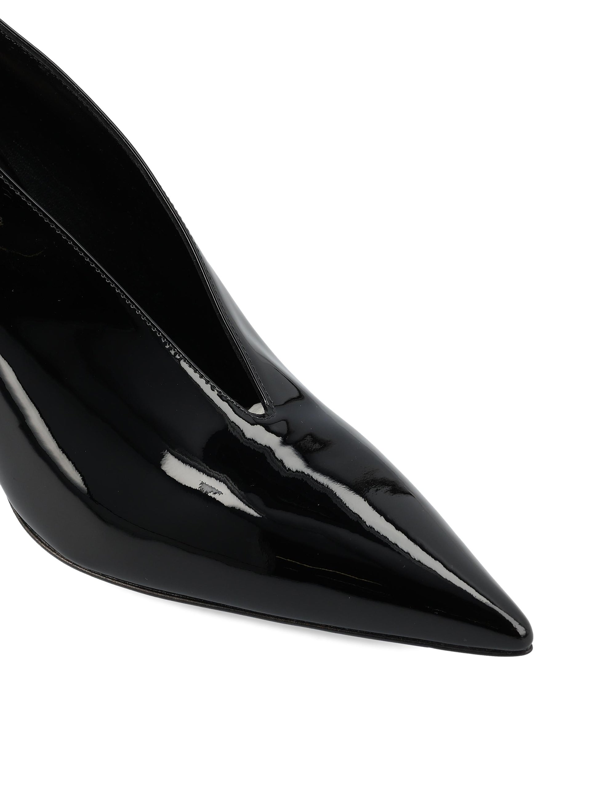 Sabot realizzate in pelle di vitello. 851419 BNC001000 GUCCI 