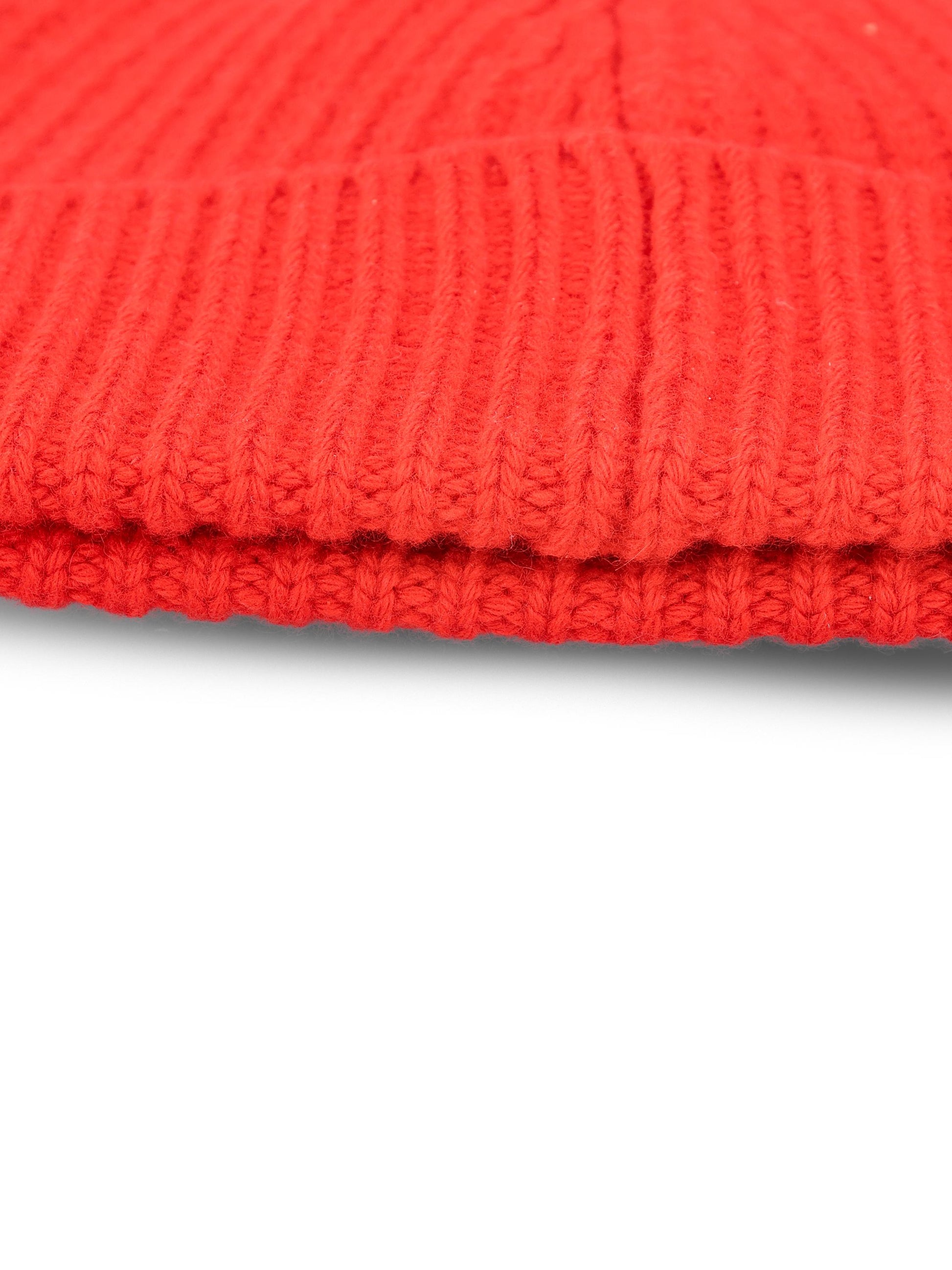 Berretto in lana e cashmere. CH26SKB03WCS 680 CHLOE' 