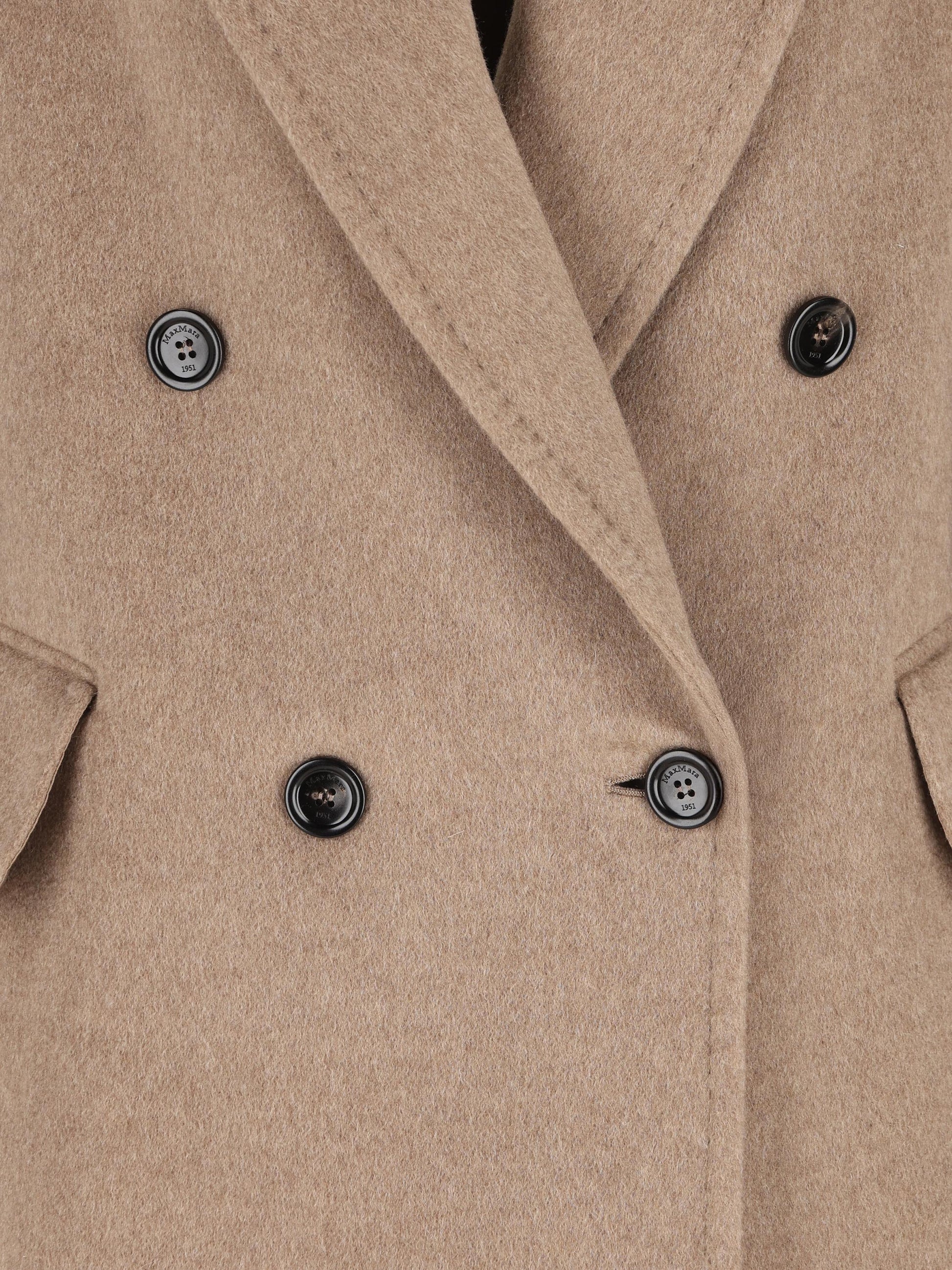 Cappotto realizzato in cashmere. 2521016423600 001 MAX MARA 