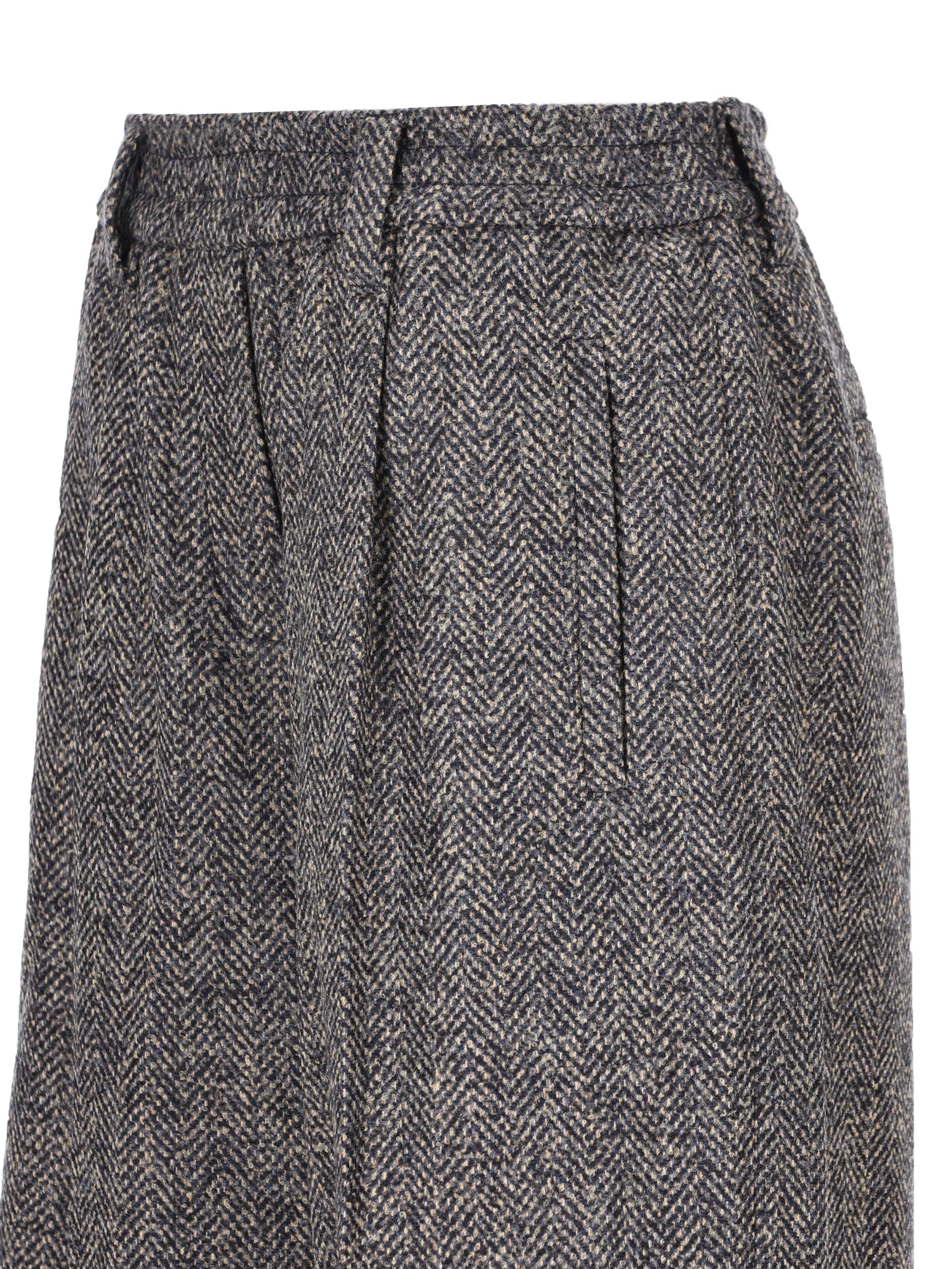 Pantaloni realizzati in lana. MG529P9038 C4897 BRUNELLO CUCINELLI 