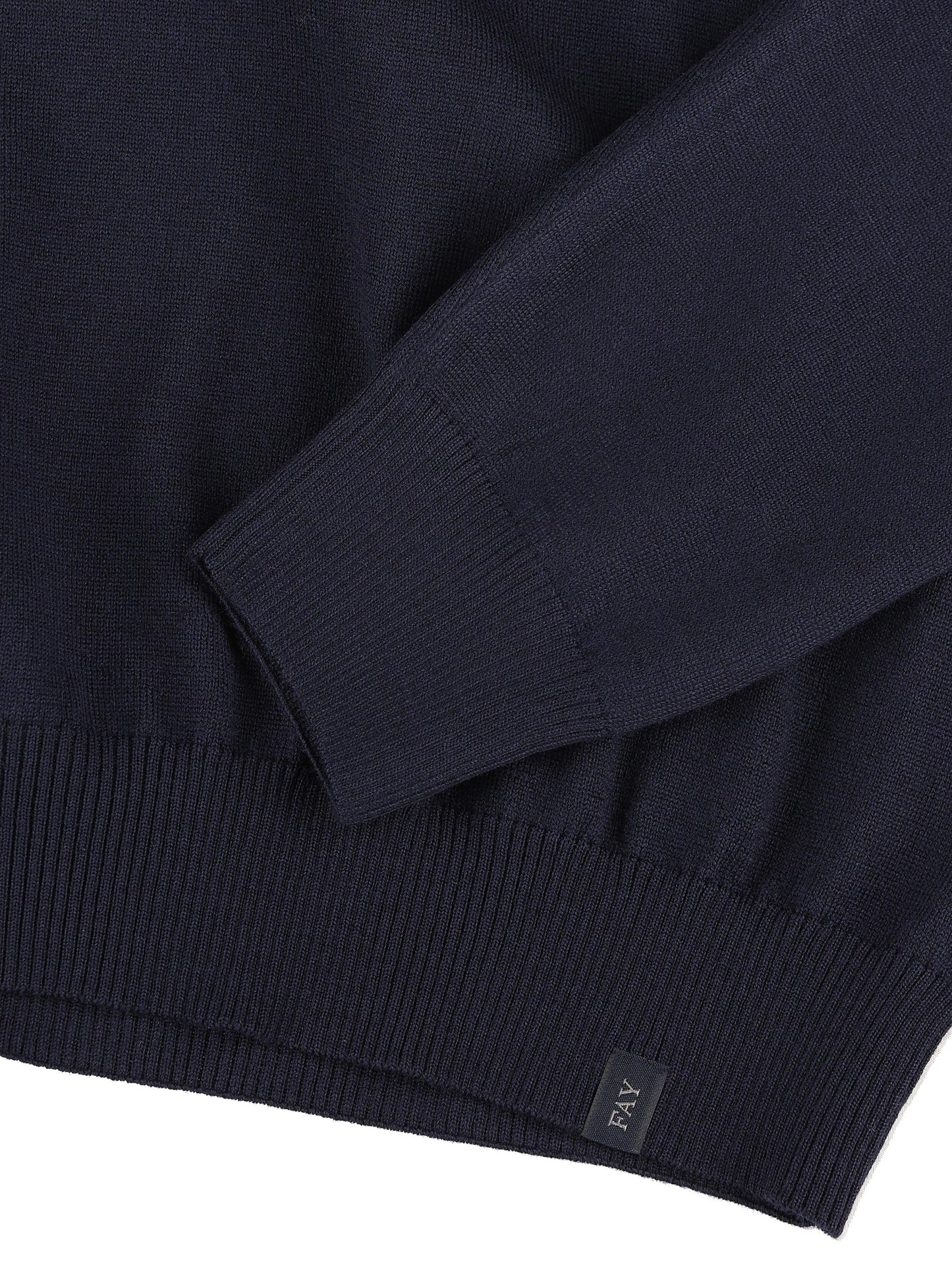 Maglia realizzata in lana vergine. NMMC1512440CQT U807 FAY 