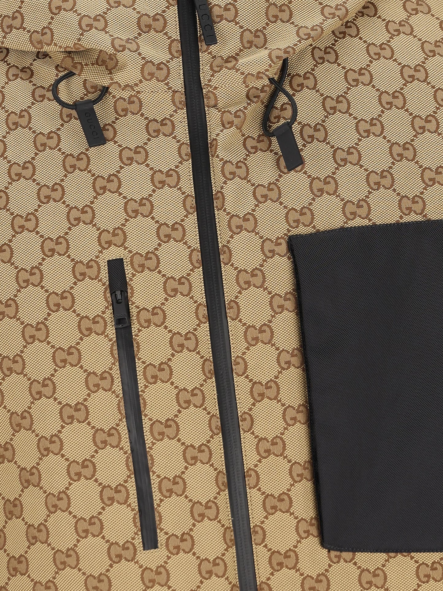 Giacca realizzata in nylon. 837752 ZATFQ9742 GUCCI 