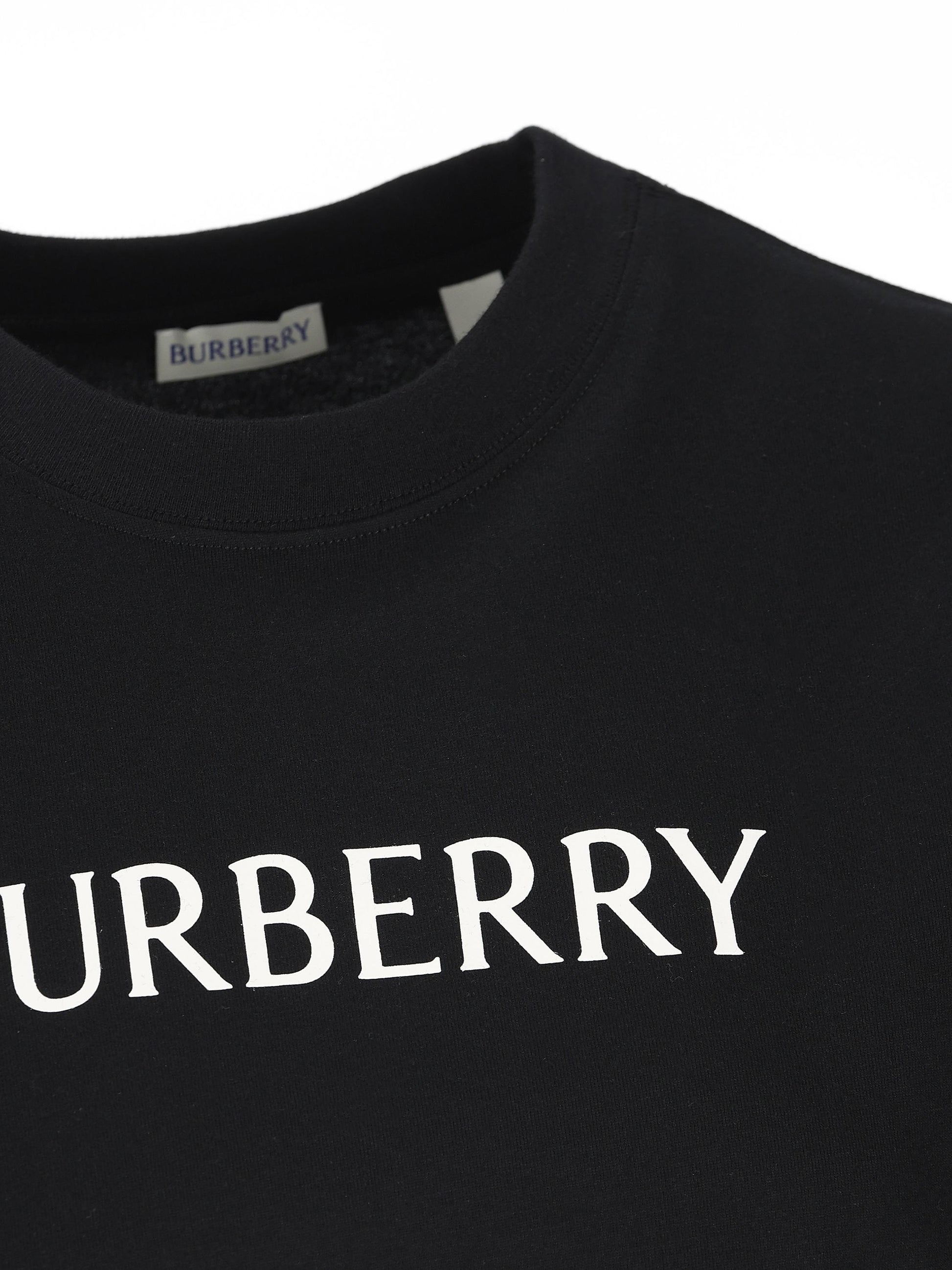 T-Shirt realizzata in cotone. 8118977 A1189 BURBERRY 
