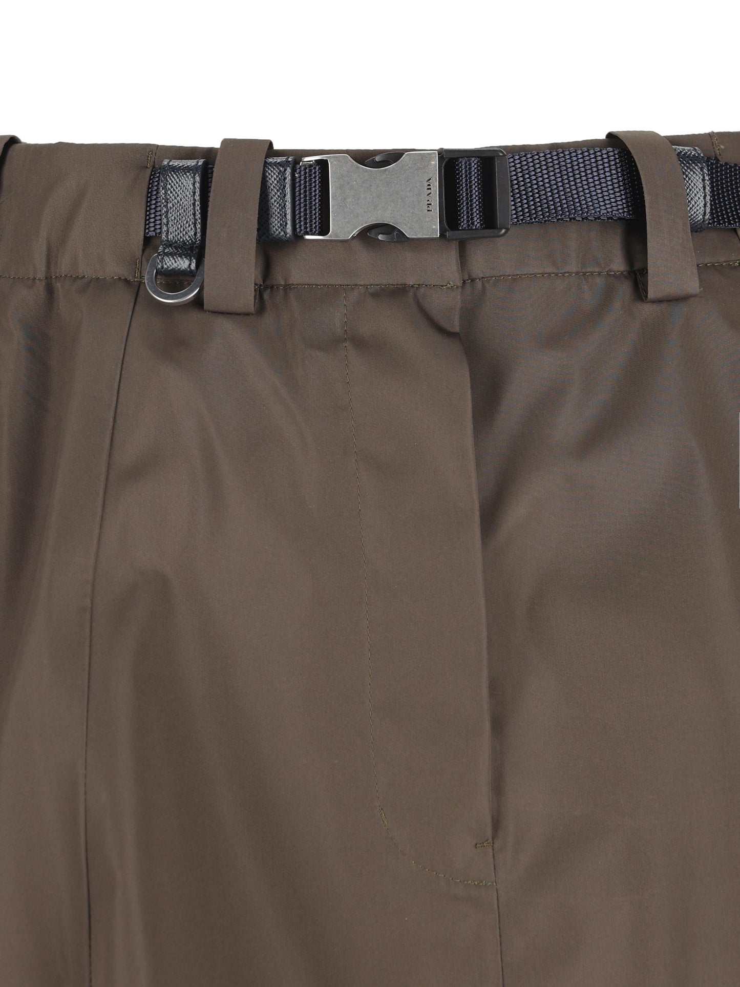 Gonna realizzata in poliestre riciclato. 21H025 18UUF0334 PRADA 