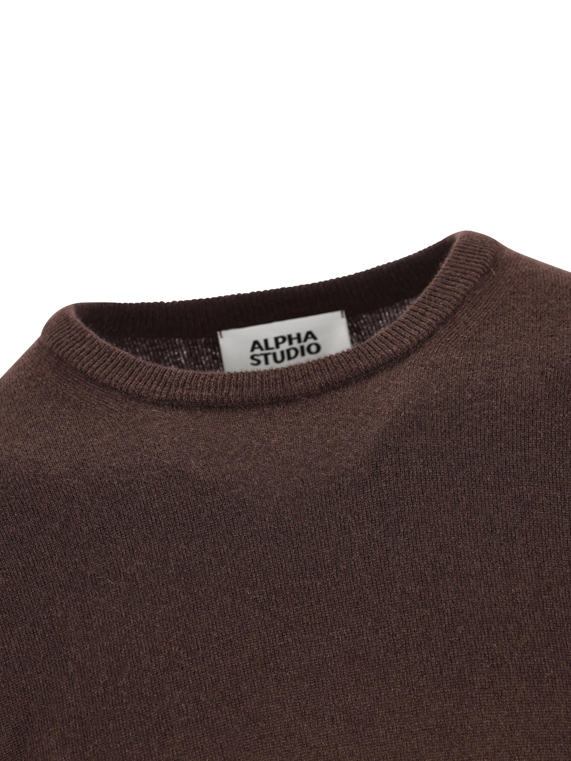 Maglione realizzato in cashmere. 3150C 1019 ALPHA STUDIO 
