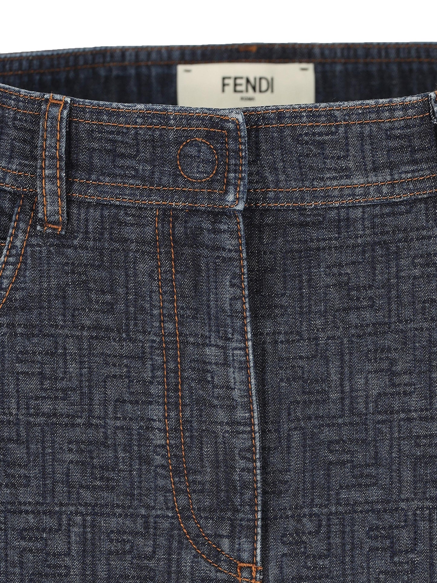Gonna realizzata in denim. FLQ604 AW82F1UKI FENDI 