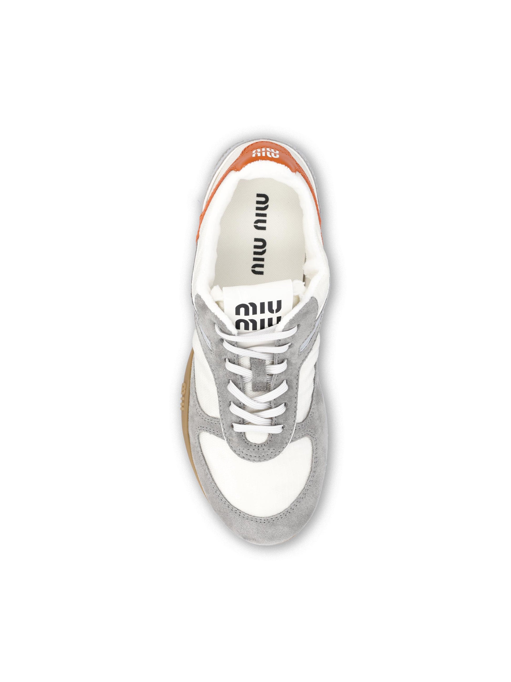 Sneakers realizzate in poliammide riciclata. 5E428E 71LF0MIW MIU MIU 