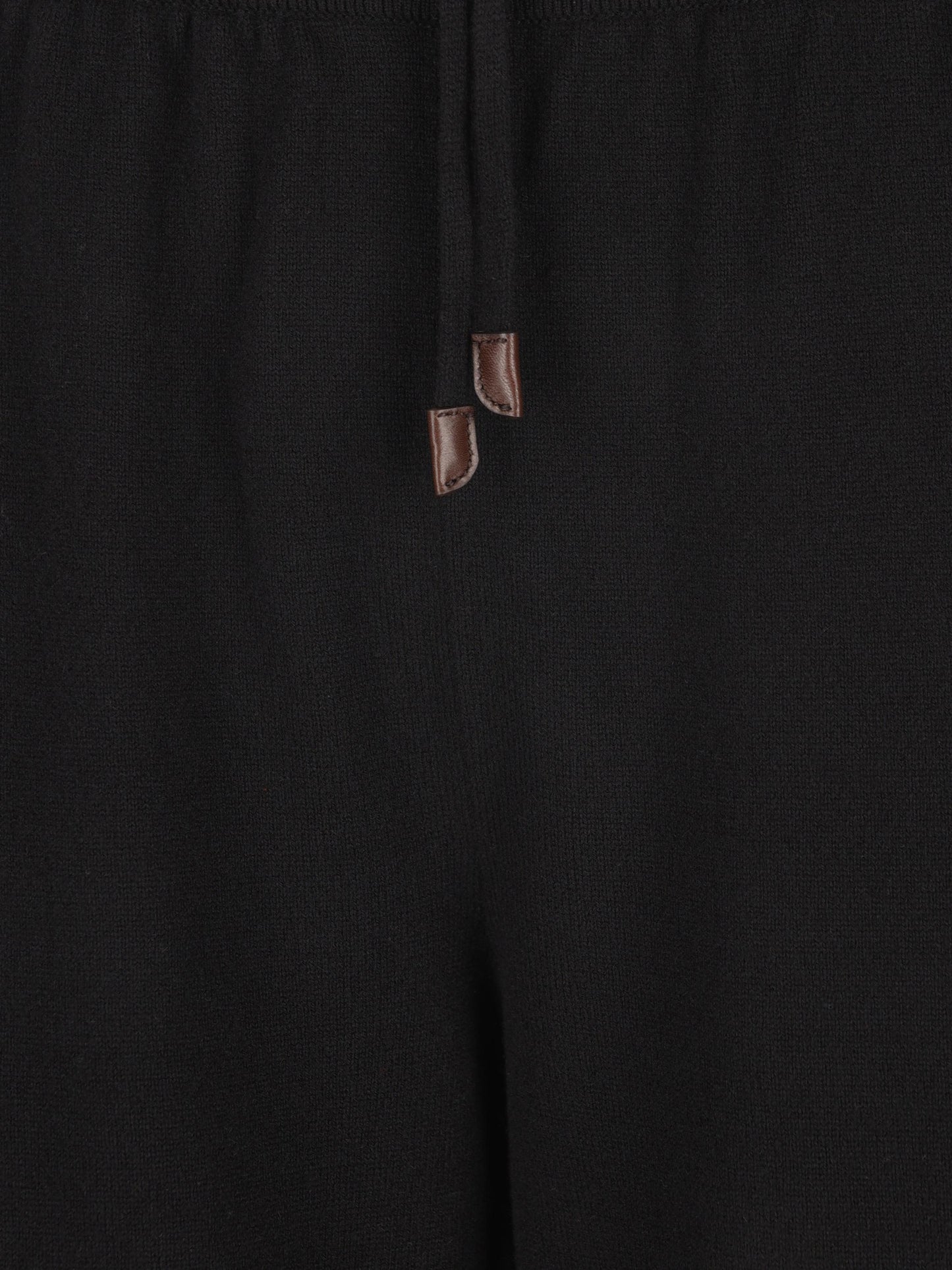 Pantaloni realizzati in baby cashmere. FAP0177 8000 LORO PIANA 