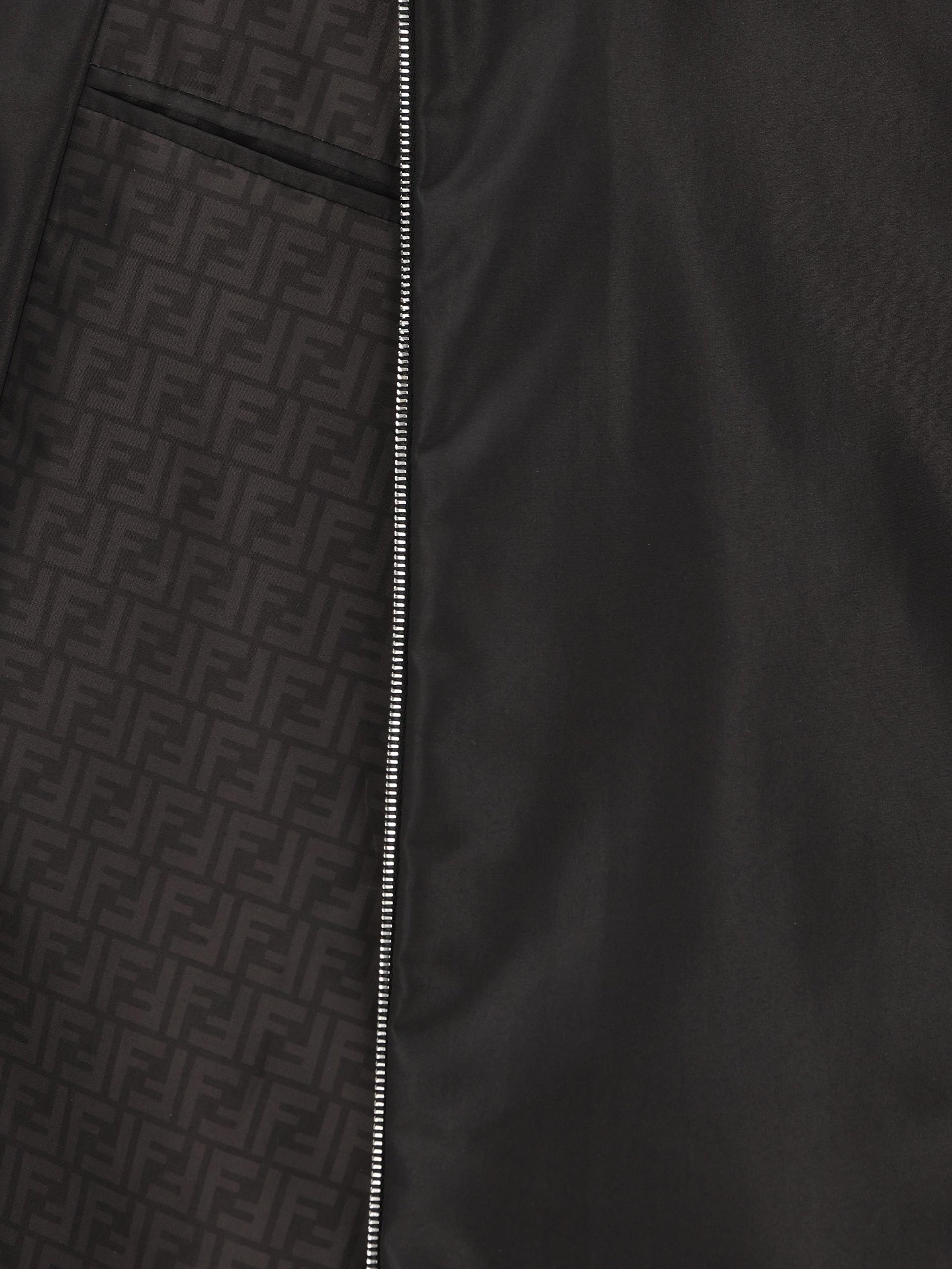 Blouson realizzato in poliestere. FAA960 AU94F0GME FENDI 