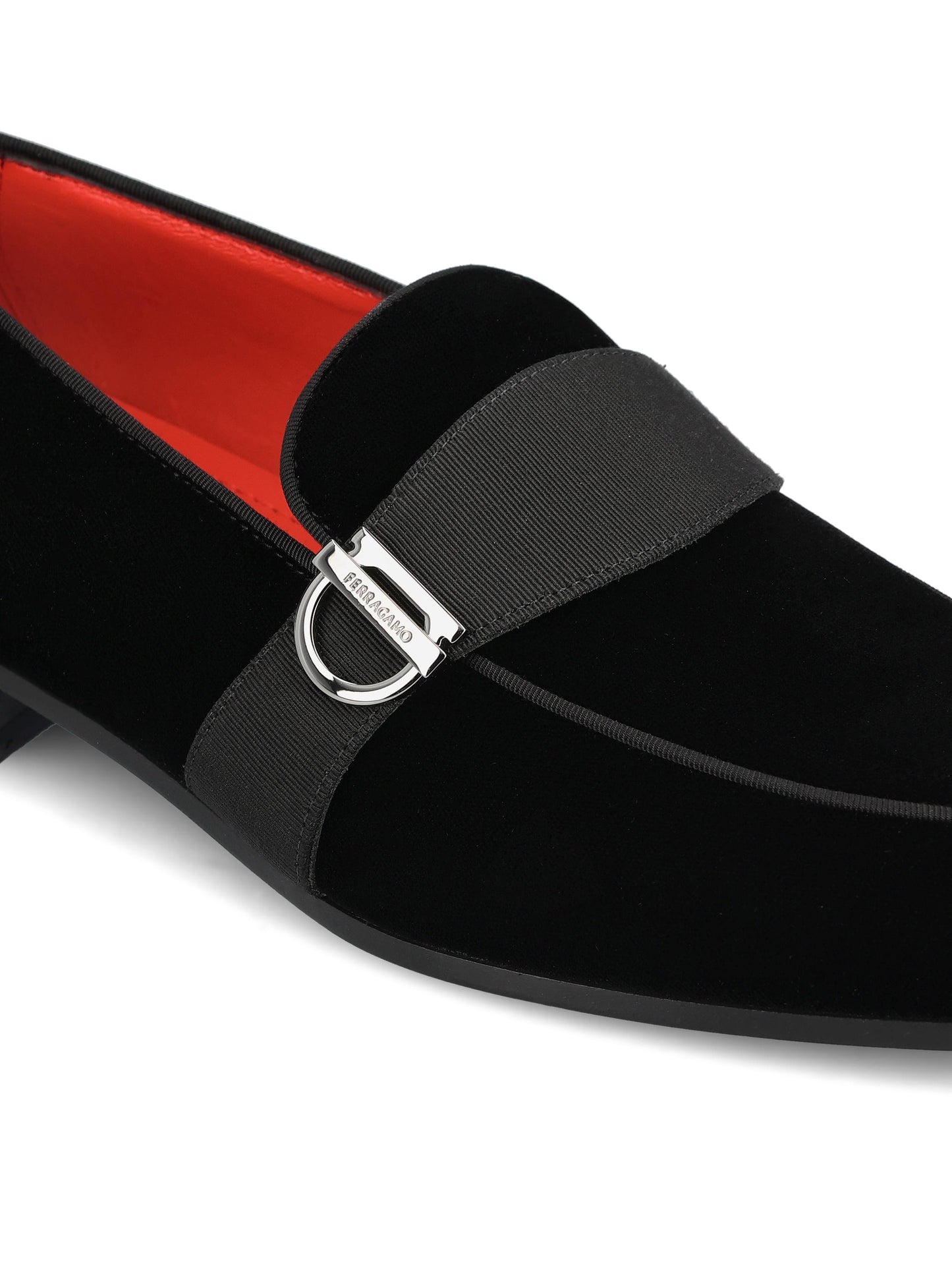 Mocassini realizzati in tessuto. 029607 787442003 SALVATORE FERRAGAMO 