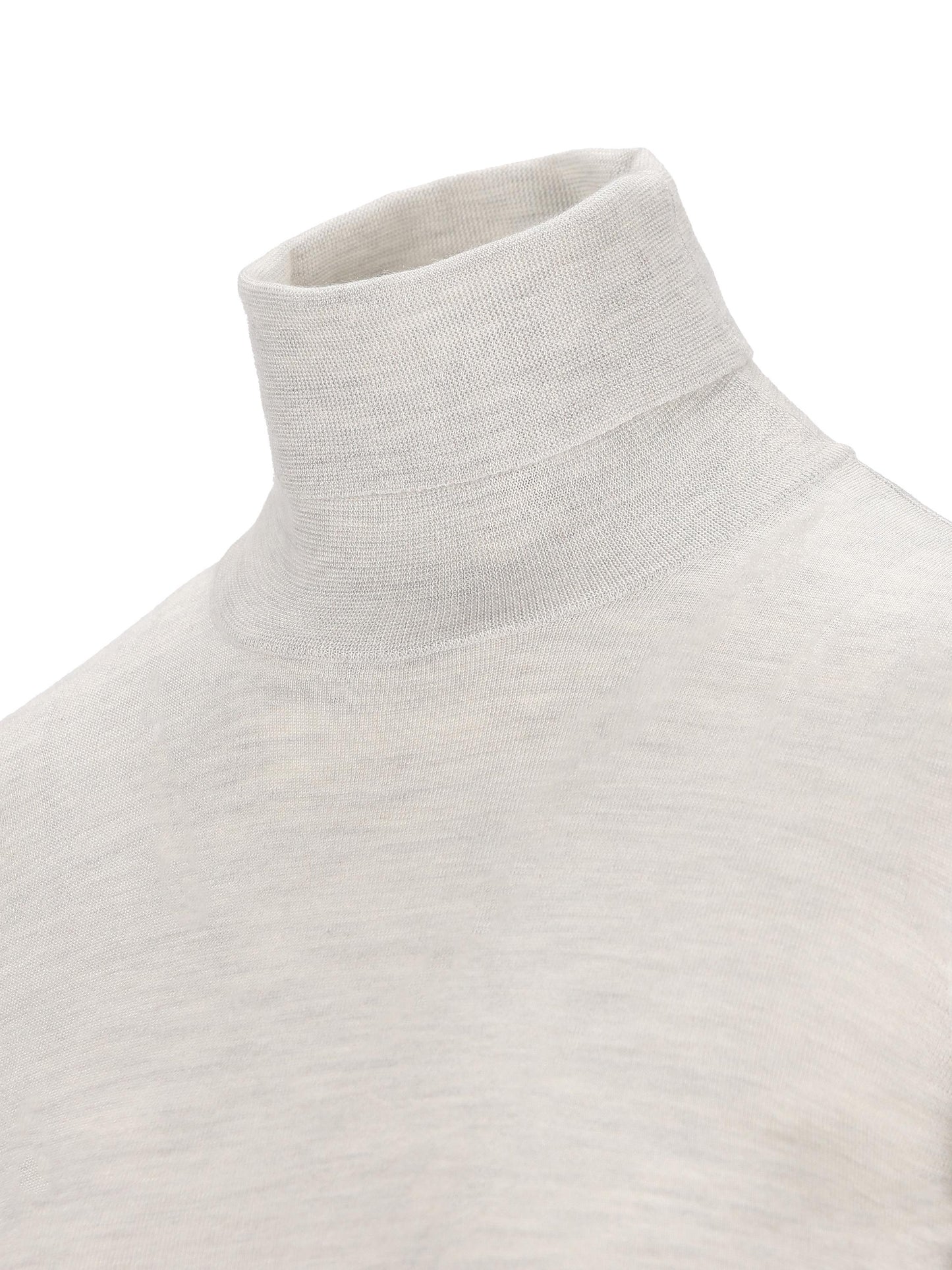 Maglia realizzata in cashmere e seta. M13800063 C2719 BRUNELLO CUCINELLI 