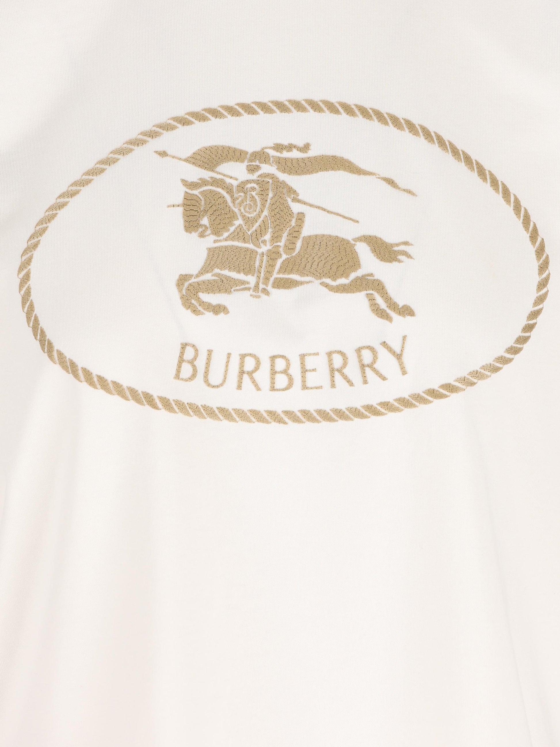 T-shirt in cotone con Knight Stamp 8109817 B8764 BURBERRY 