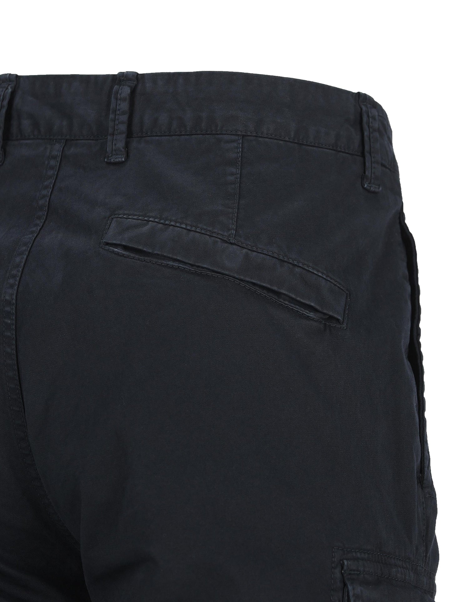 Pantaloni realizzati in cotone. 3100051 S0004V0120 STONE ISLAND 