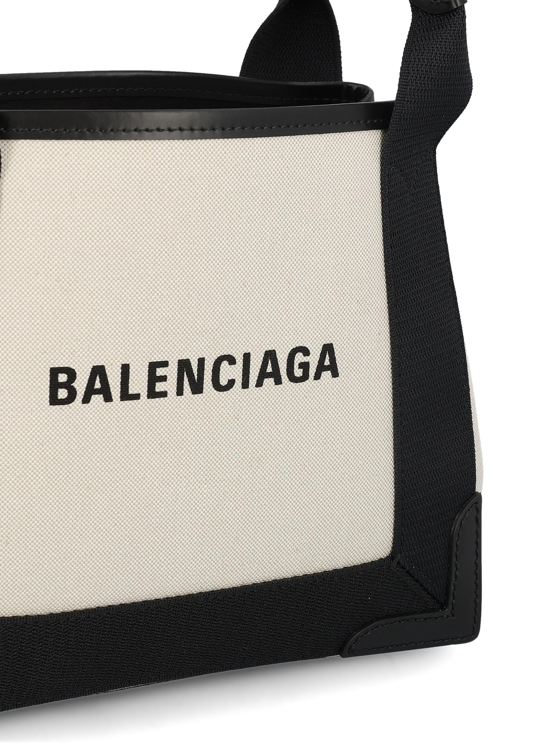 BALENCIAGA 3903462HH3N9260