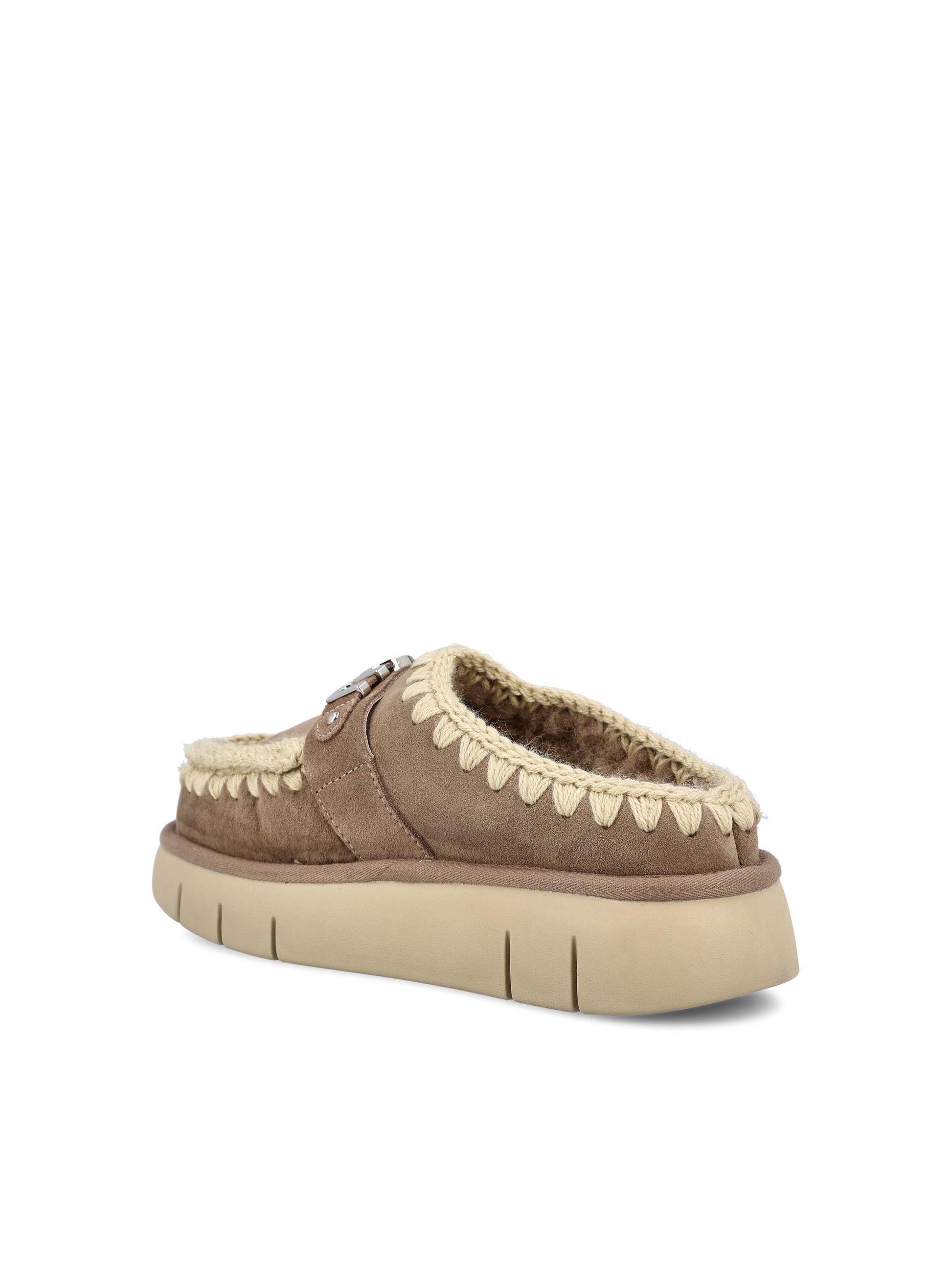 Slide realizzate in vera pelle di montone. FW531001A ELGRY MOU 